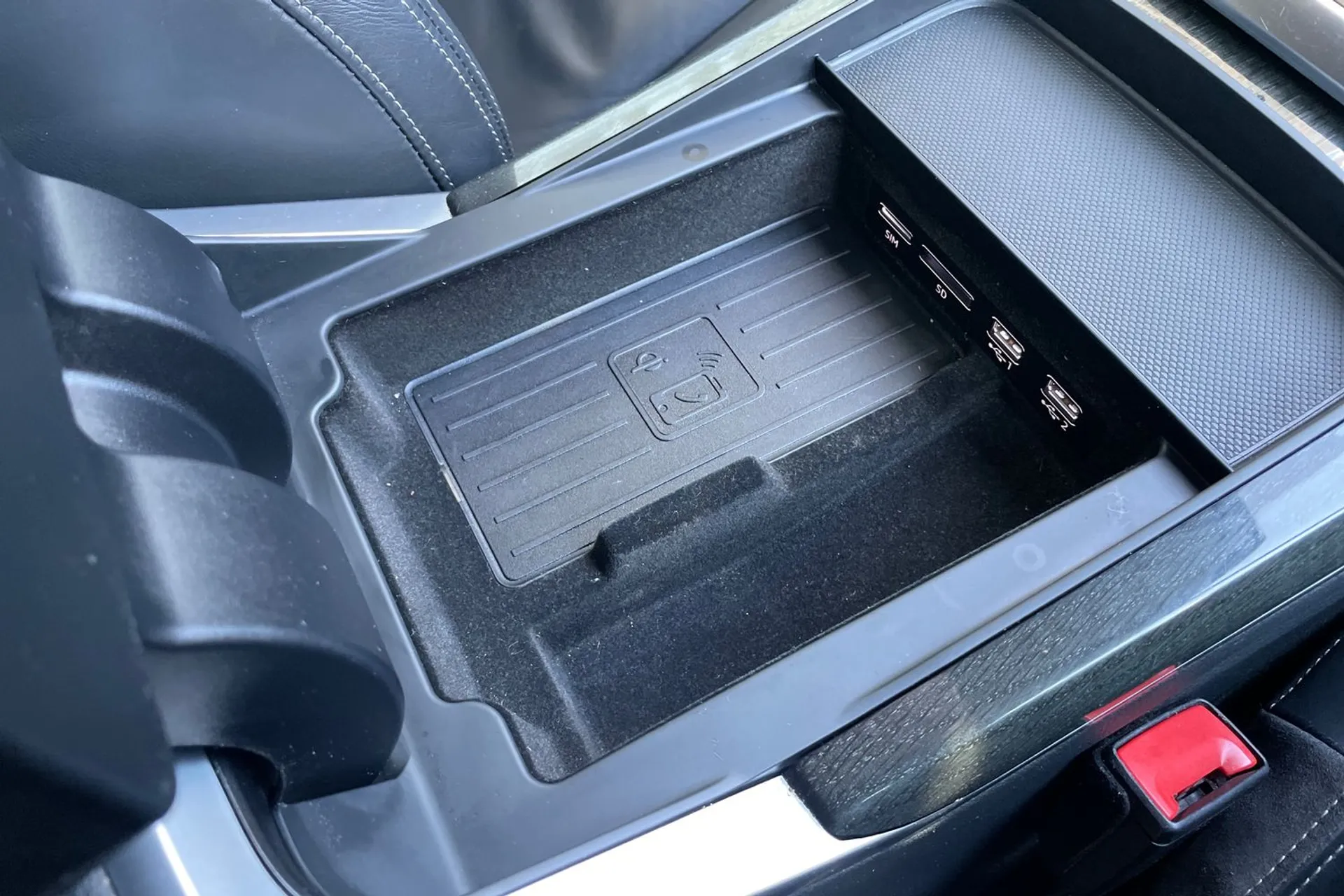 Audi Q7 thumbnail image number 43