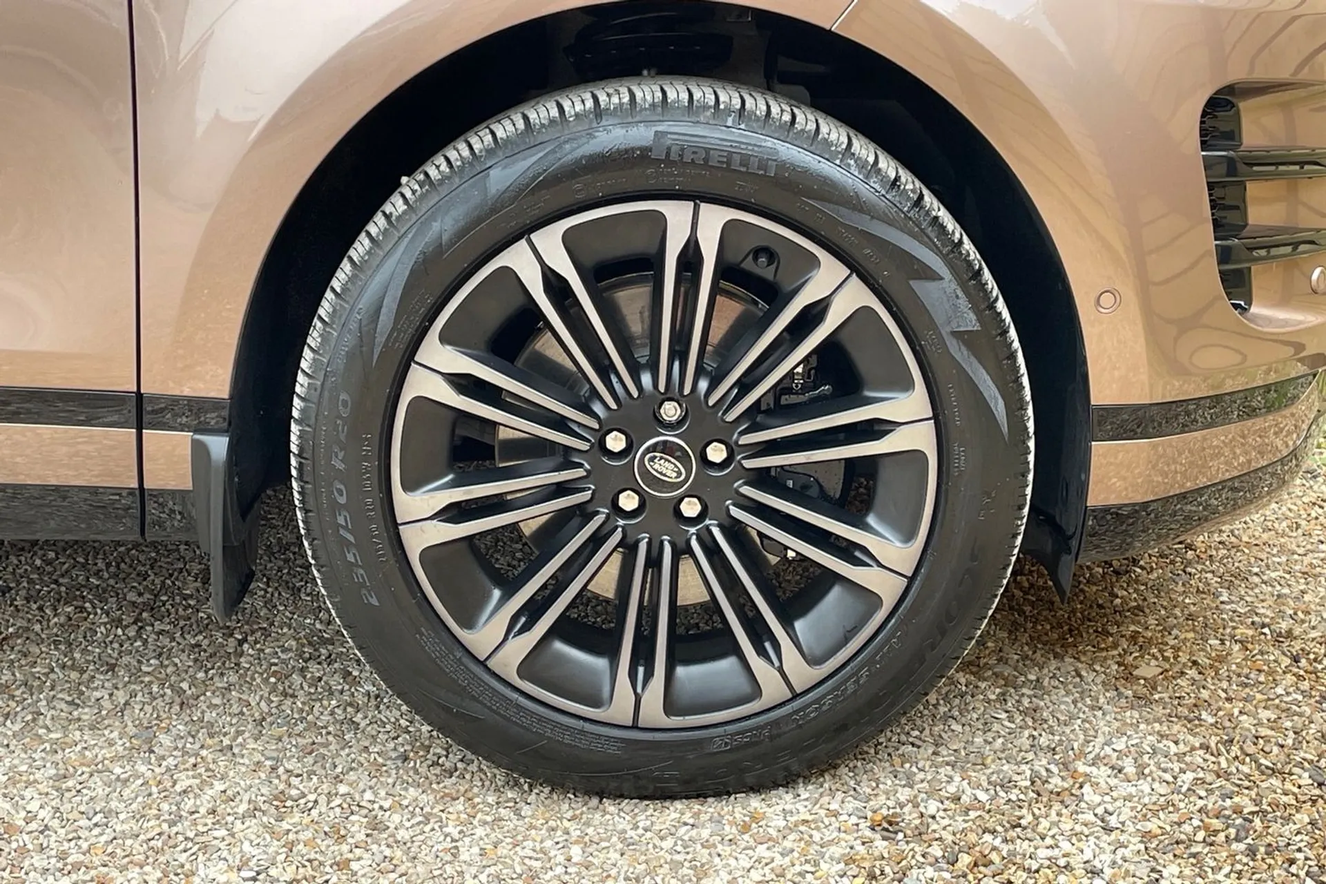 LAND ROVER RANGE ROVER EVOQUE thumbnail image number 13