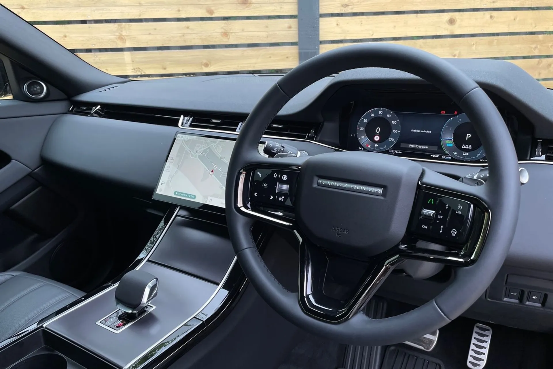 LAND ROVER RANGE ROVER EVOQUE thumbnail image number 40