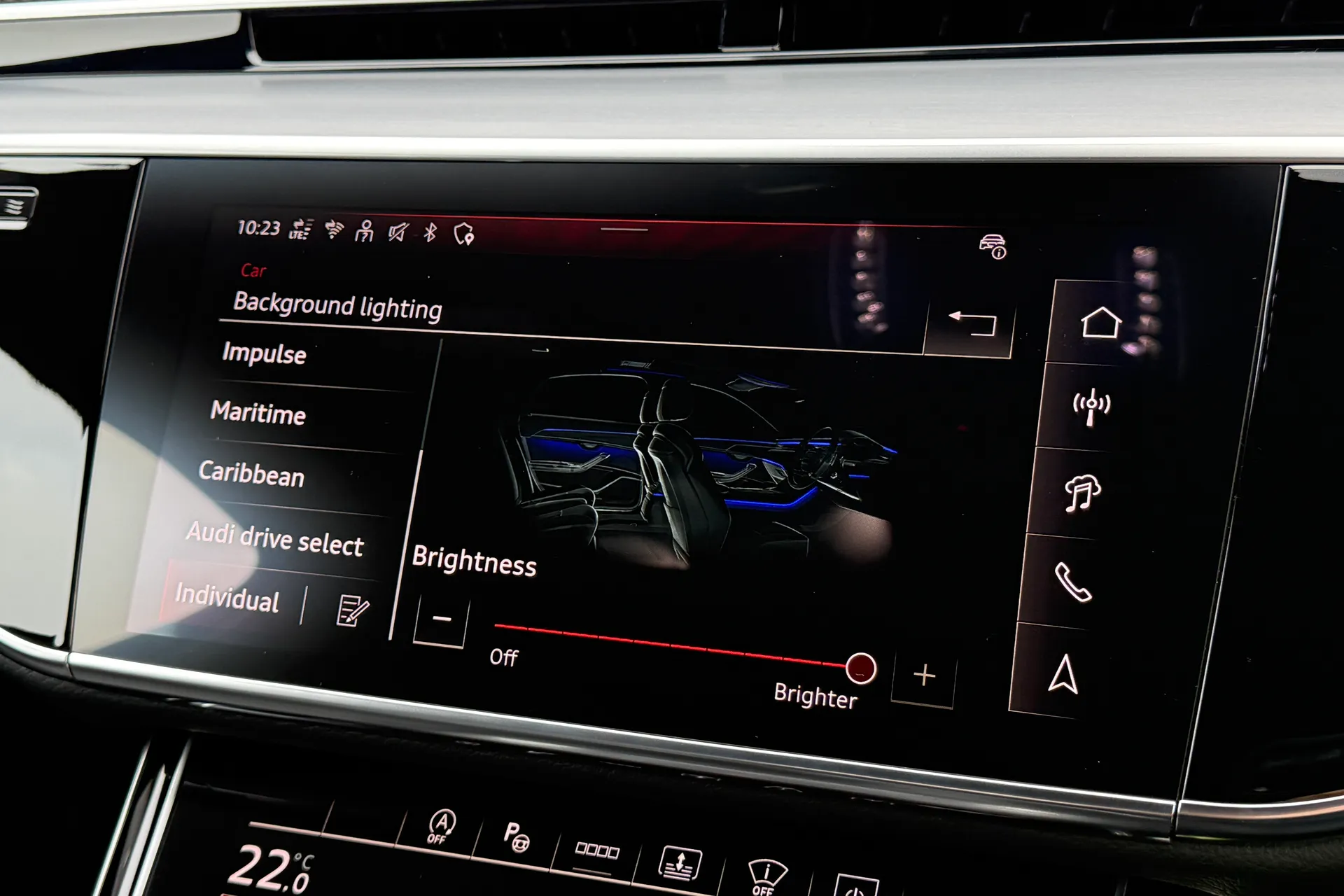 Audi A8 thumbnail image number 15