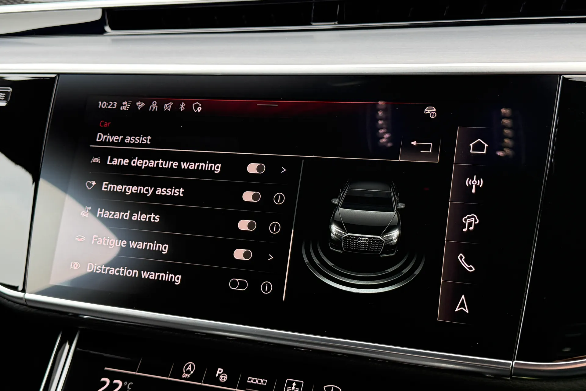 Audi A8 thumbnail image number 14