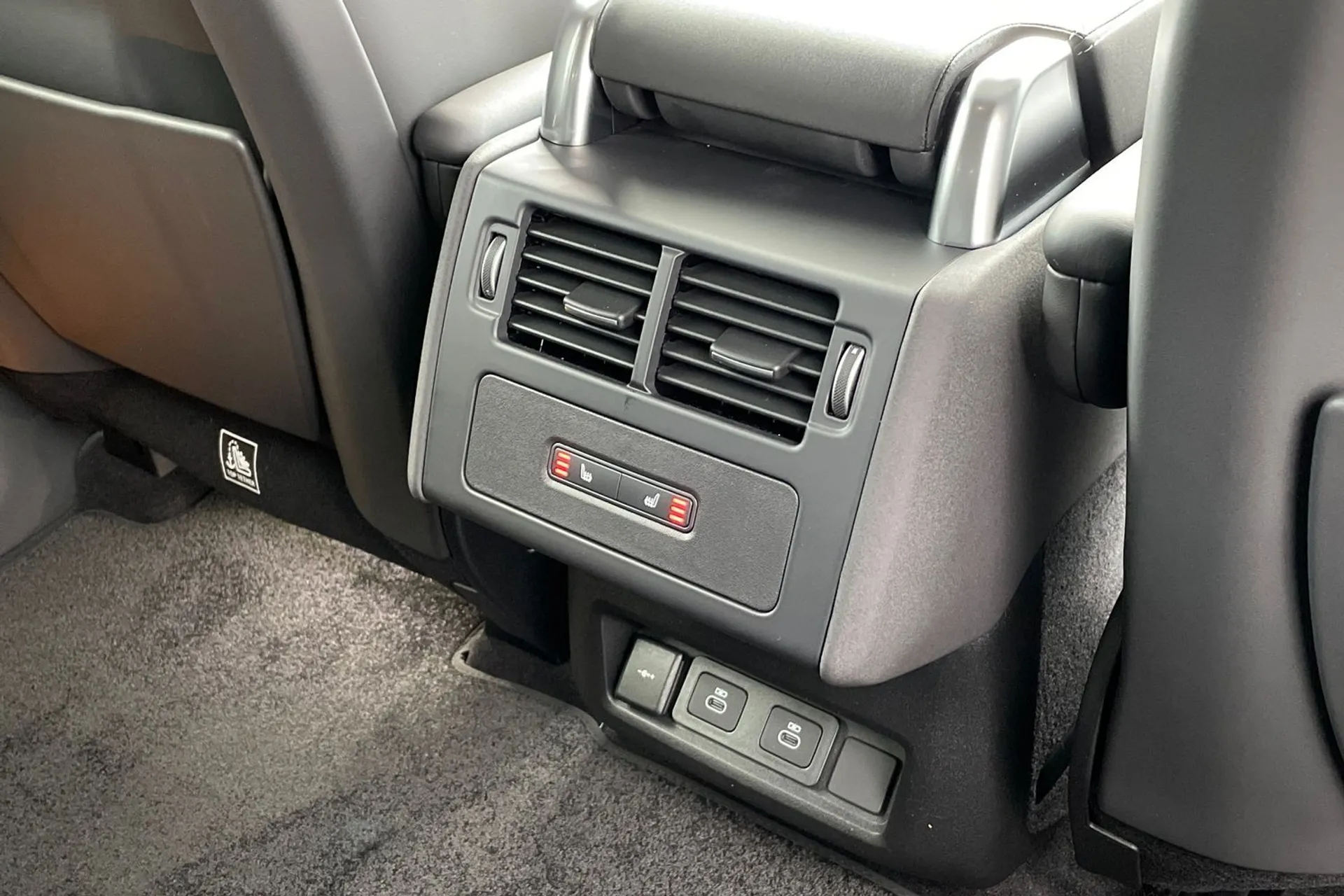 LAND ROVER DISCOVERY thumbnail image number 44