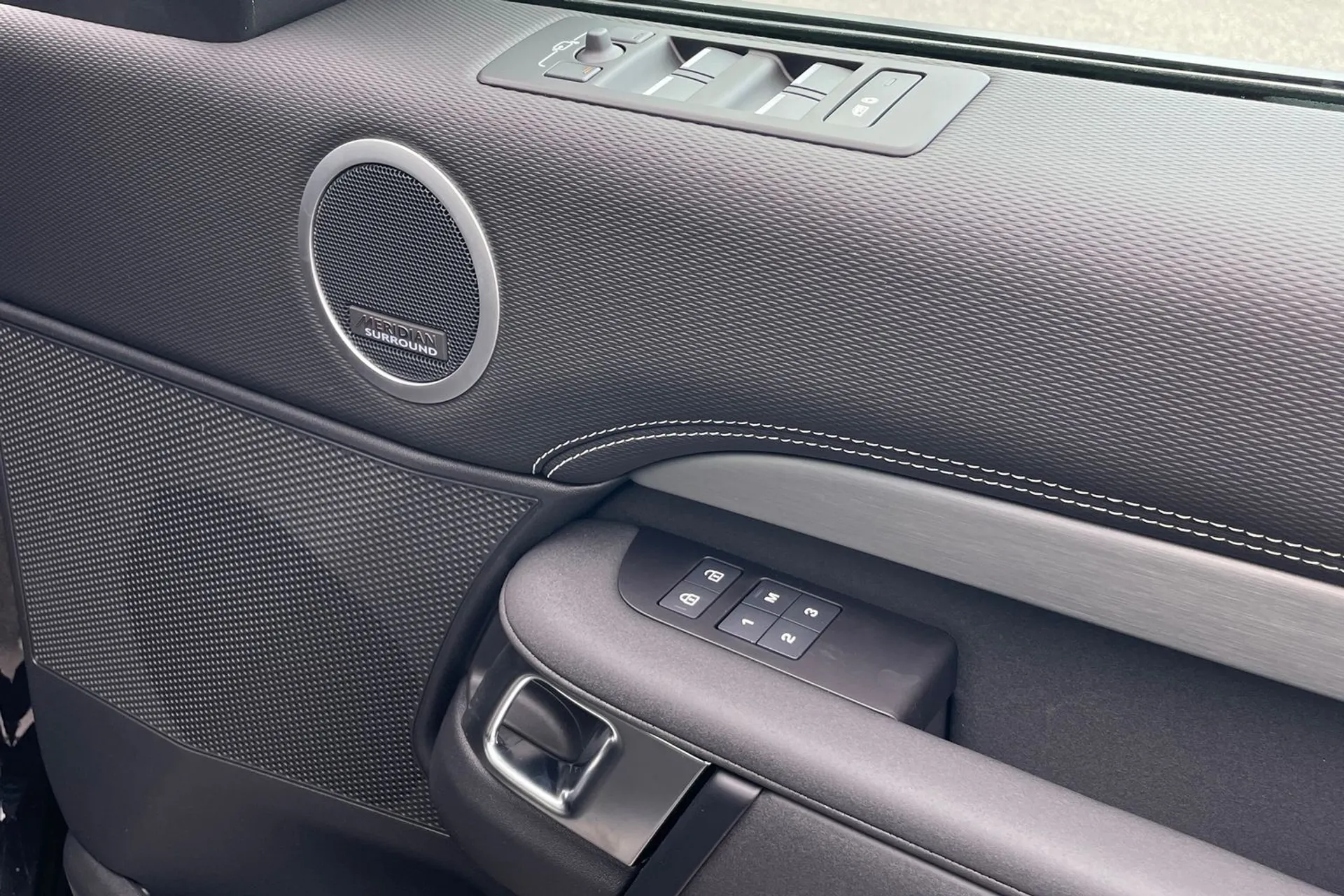 LAND ROVER DISCOVERY thumbnail image number 55