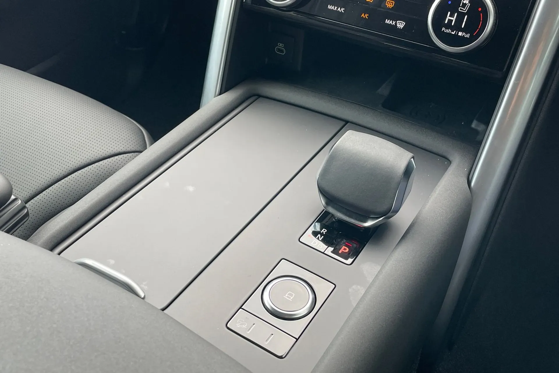 LAND ROVER DISCOVERY thumbnail image number 28