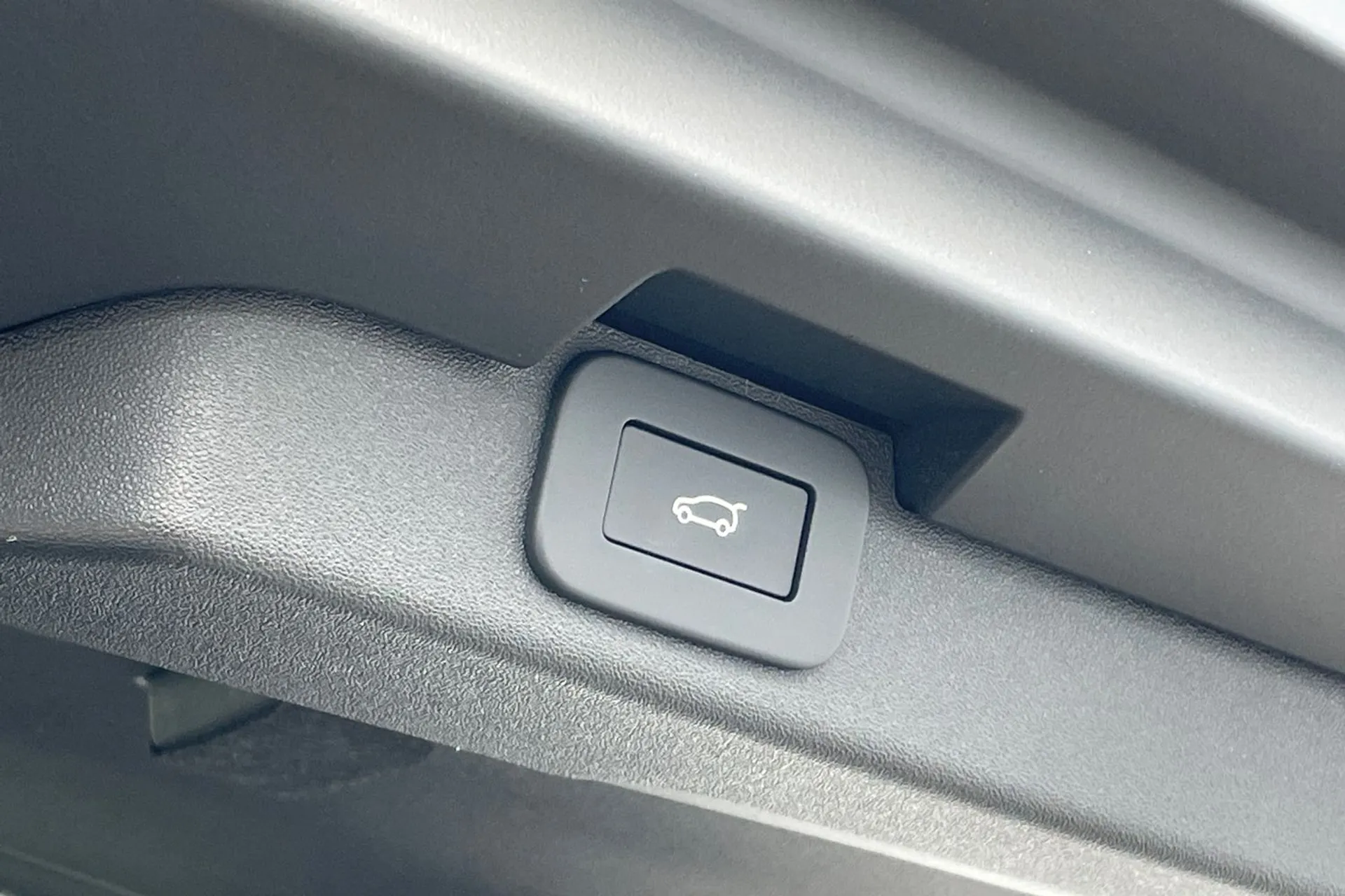 LAND ROVER DISCOVERY thumbnail image number 34