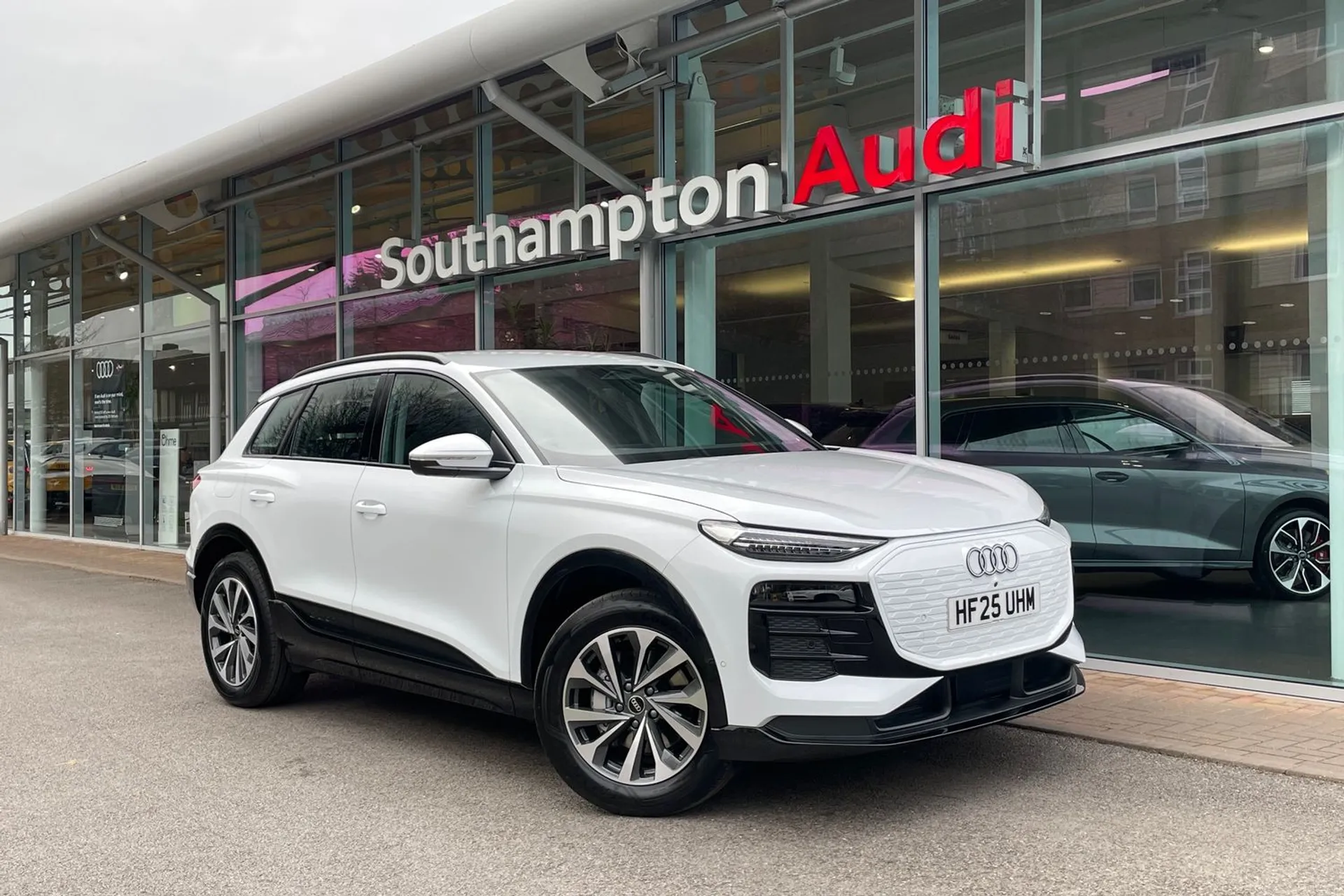 Audi Q6 focused image