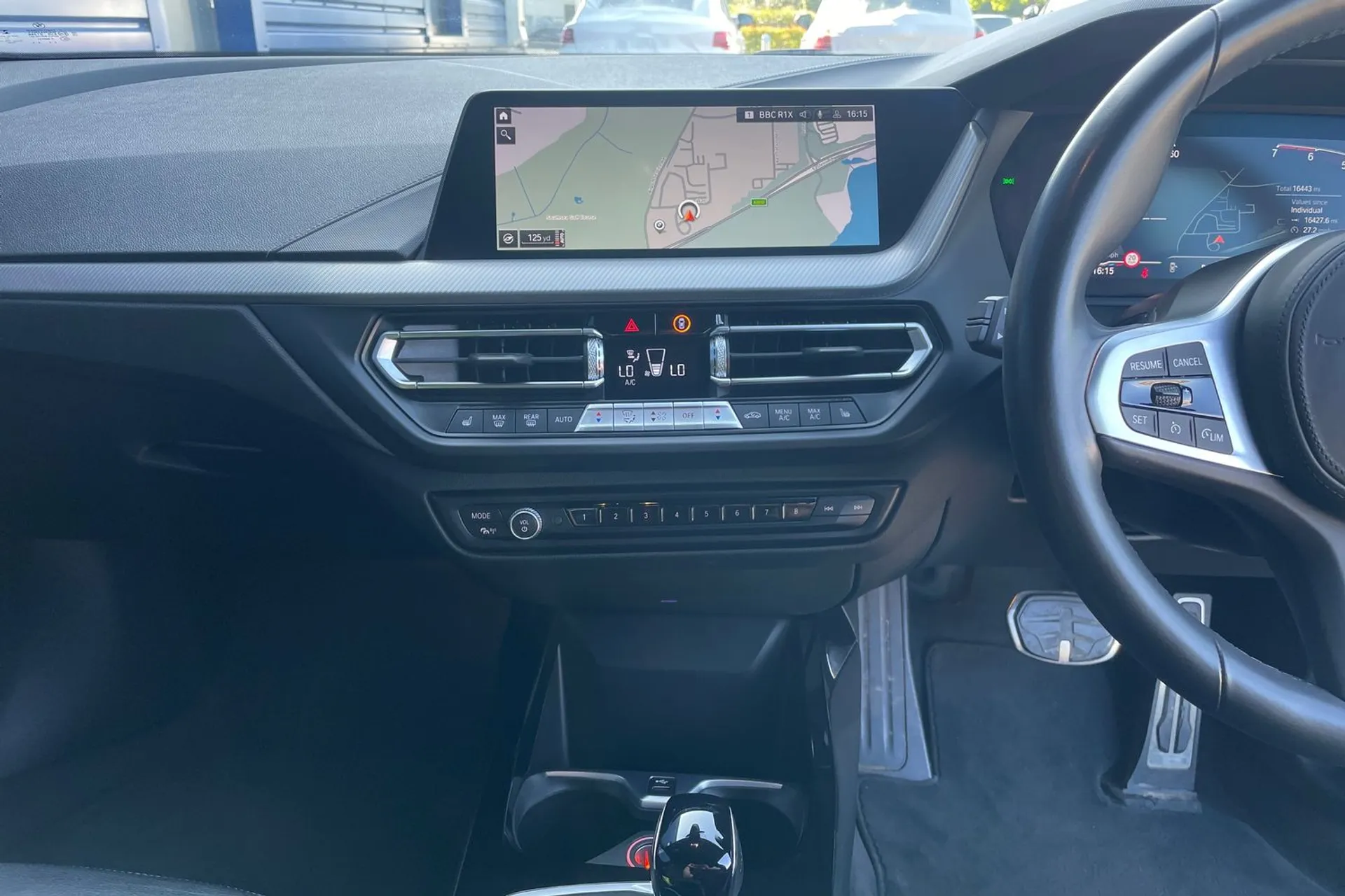 BMW 2 SERIES thumbnail image number 35