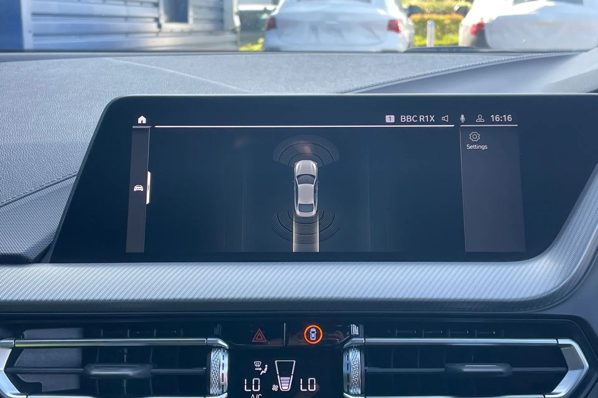 BMW 2 SERIES thumbnail image number 5