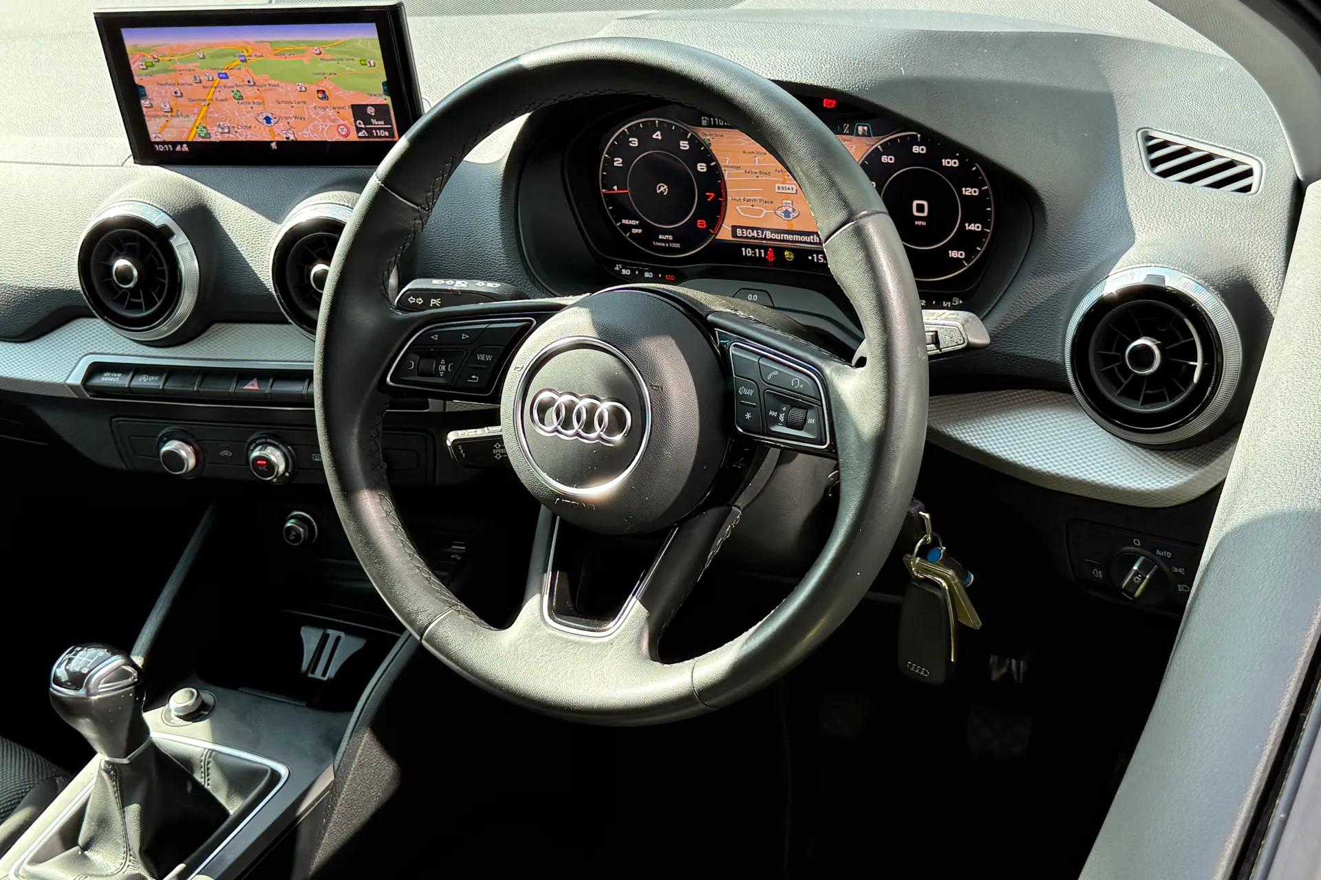 Audi Q2 thumbnail image number 30
