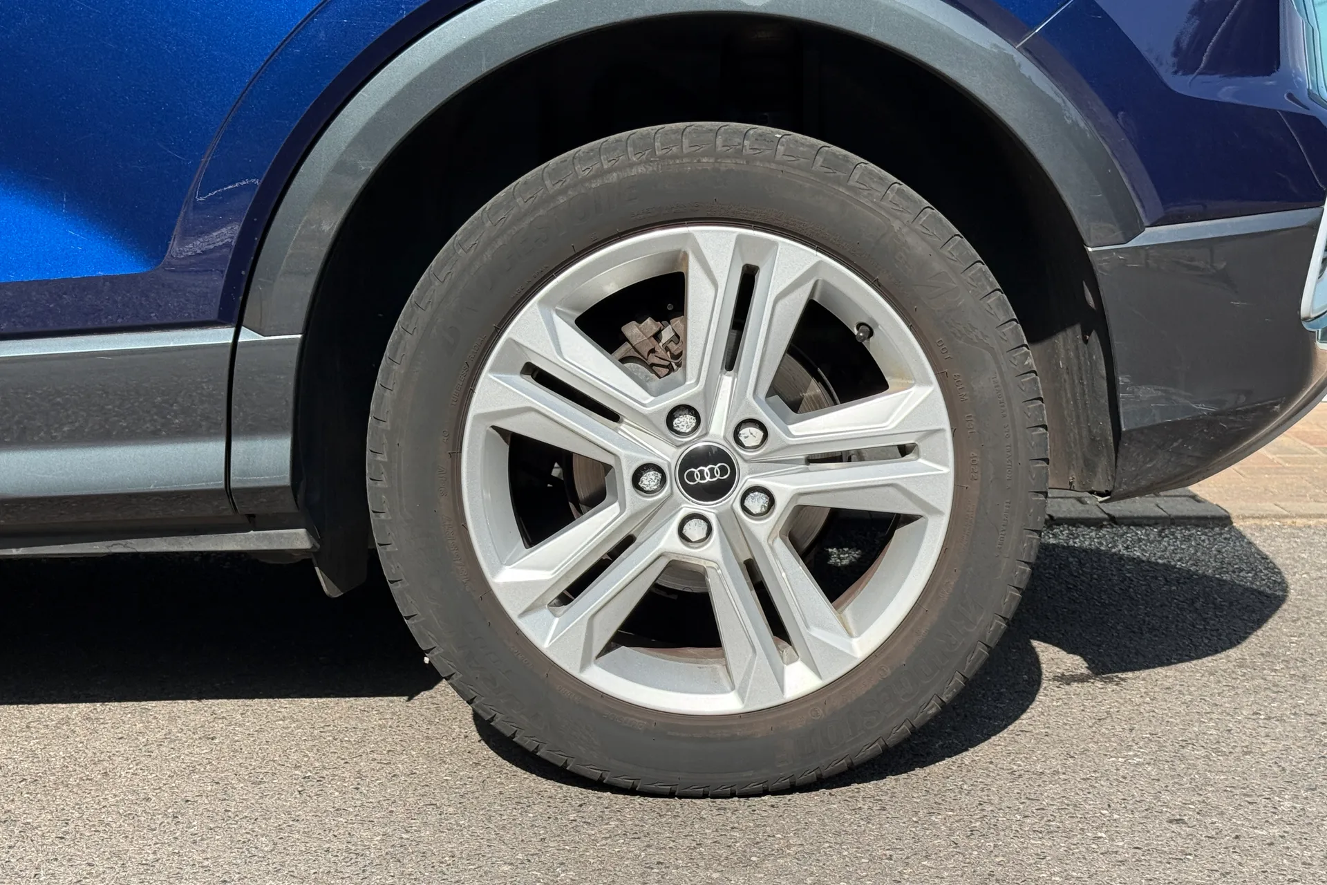 Audi Q2 thumbnail image number 5