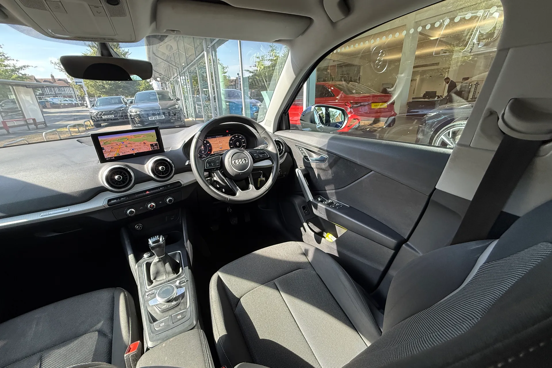 Audi Q2 thumbnail image number 40