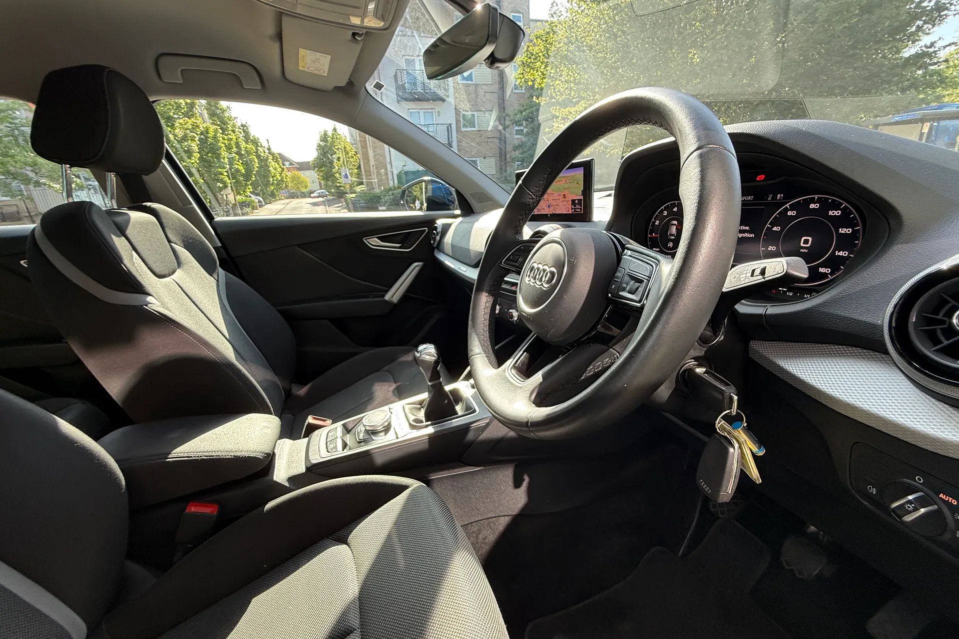 Audi Q2 thumbnail image number 6