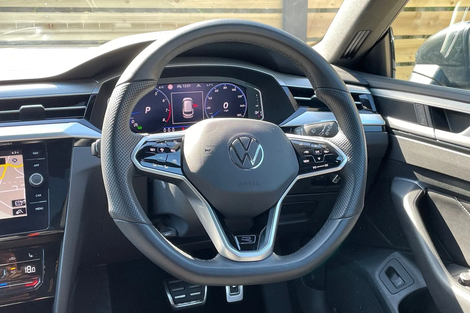 VOLKSWAGEN ARTEON thumbnail image number 35