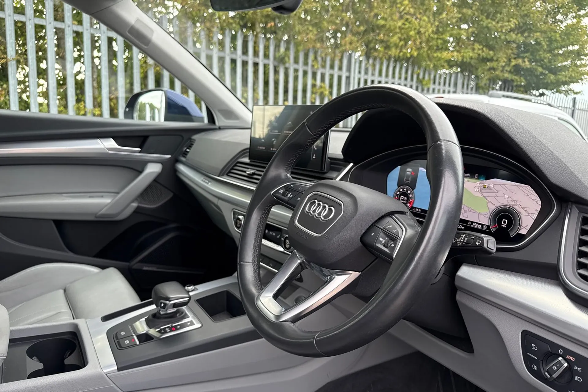 Audi Q5 thumbnail image number 25