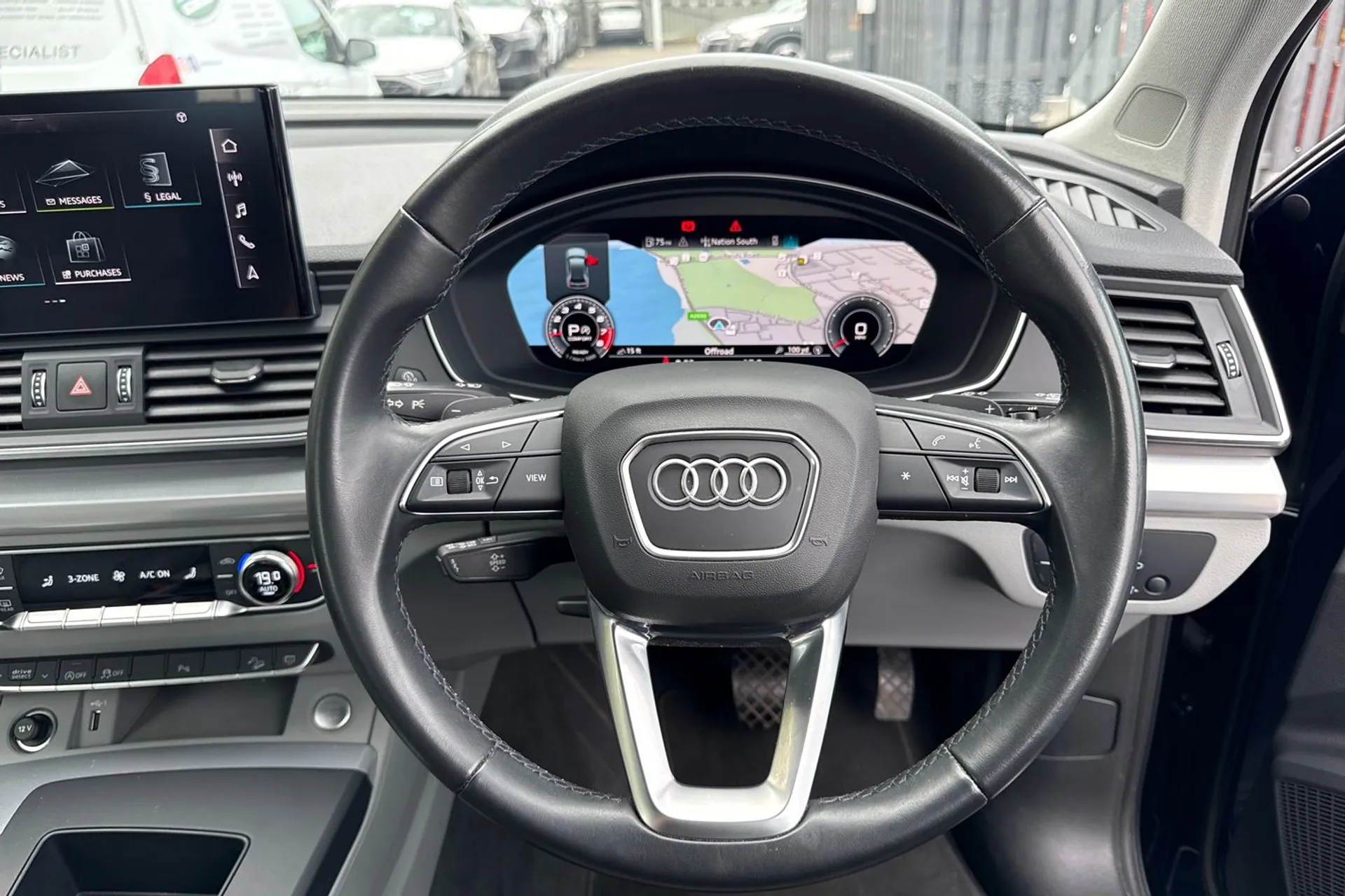 Audi Q5 thumbnail image number 39