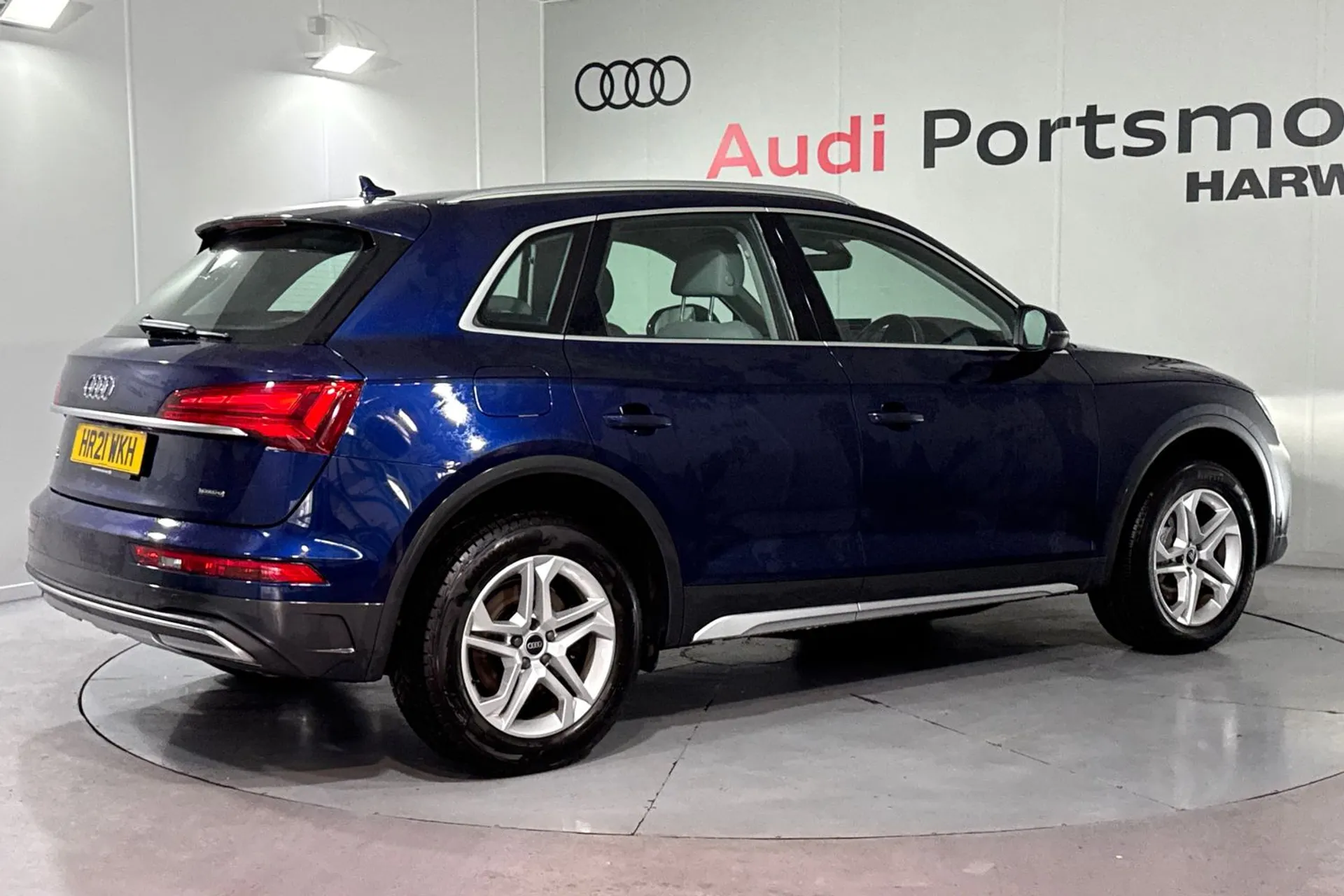 Audi Q5 thumbnail image number 8
