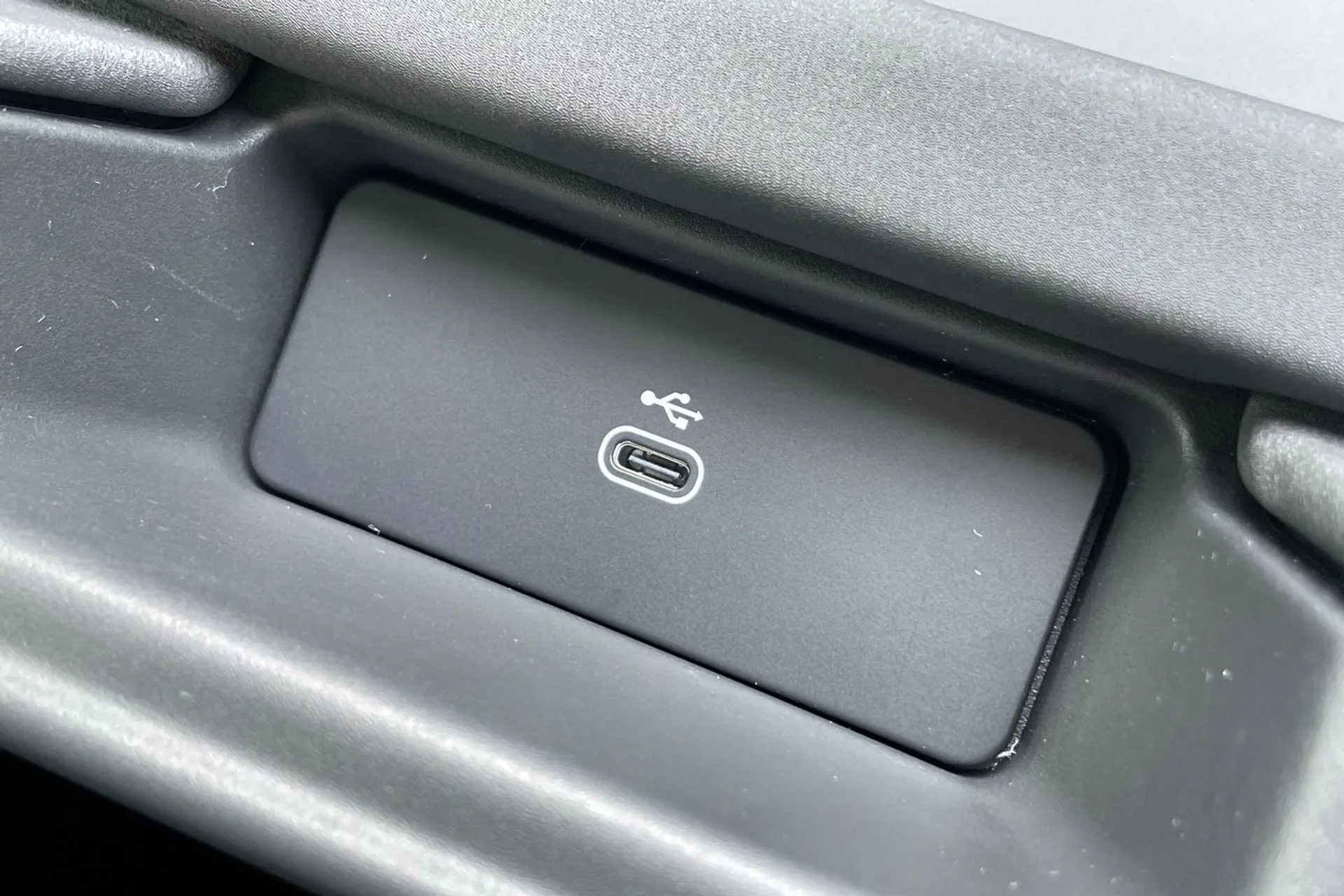 LAND ROVER DISCOVERY thumbnail image number 59