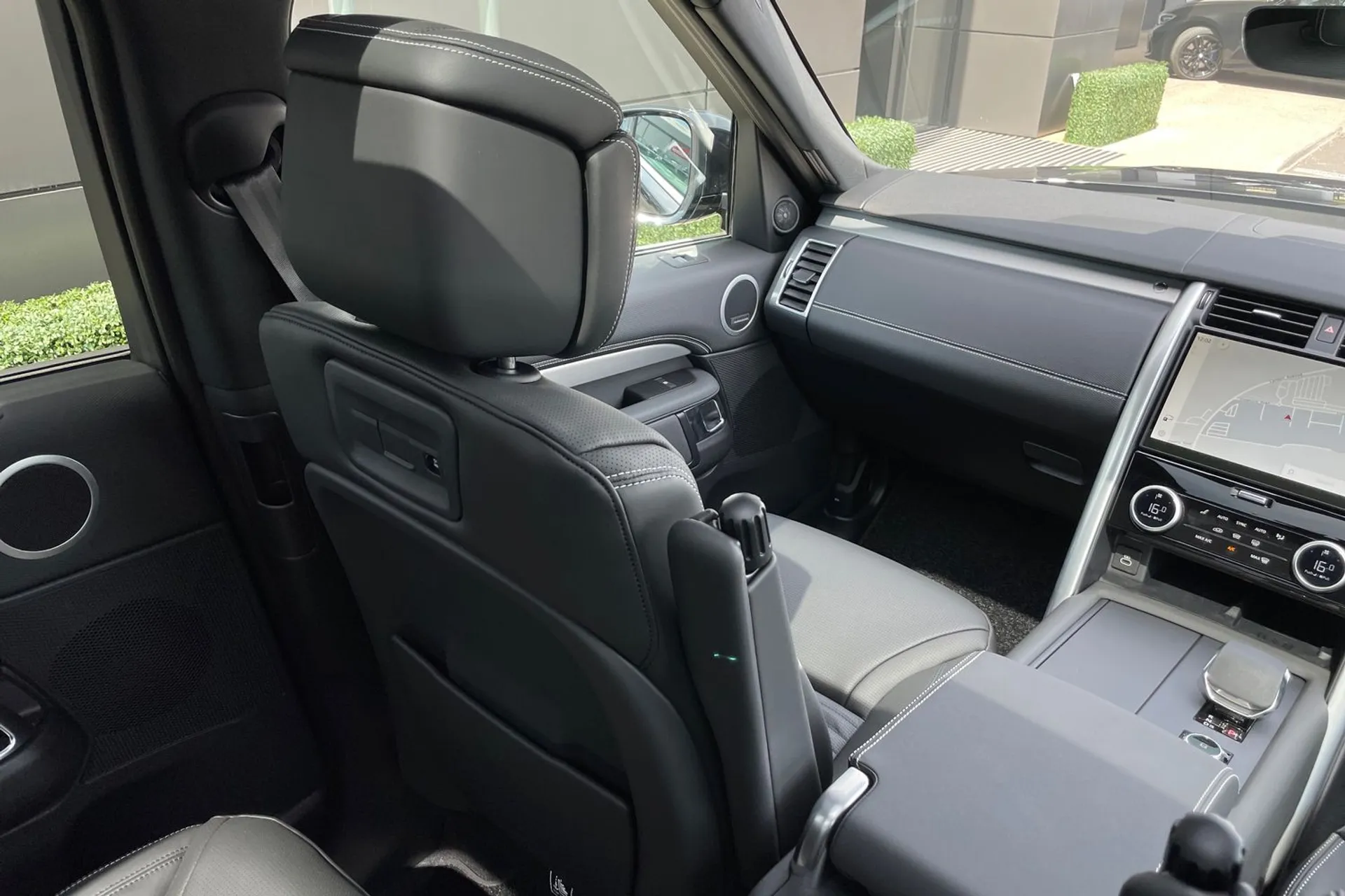 LAND ROVER DISCOVERY thumbnail image number 52