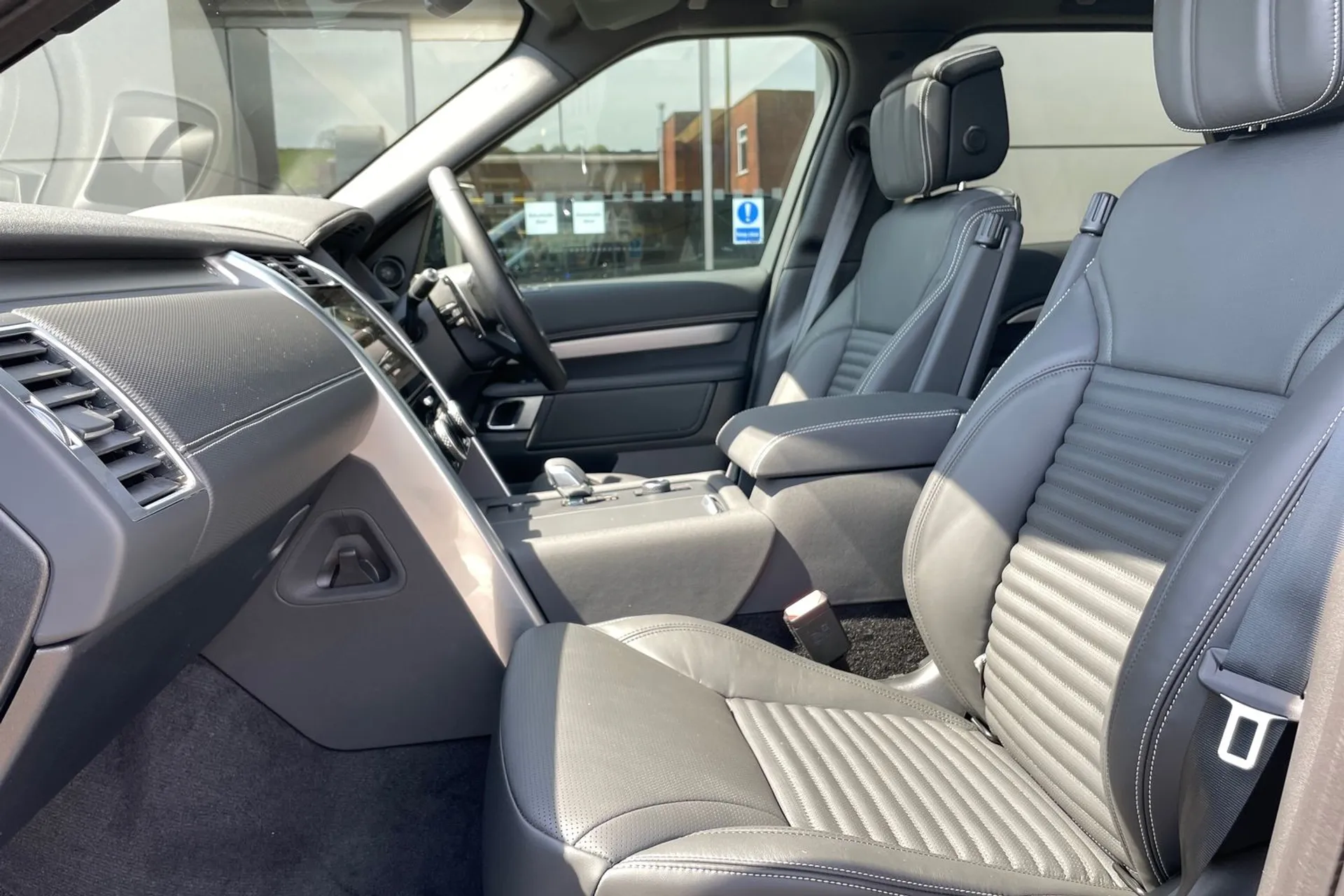 LAND ROVER DISCOVERY thumbnail image number 55