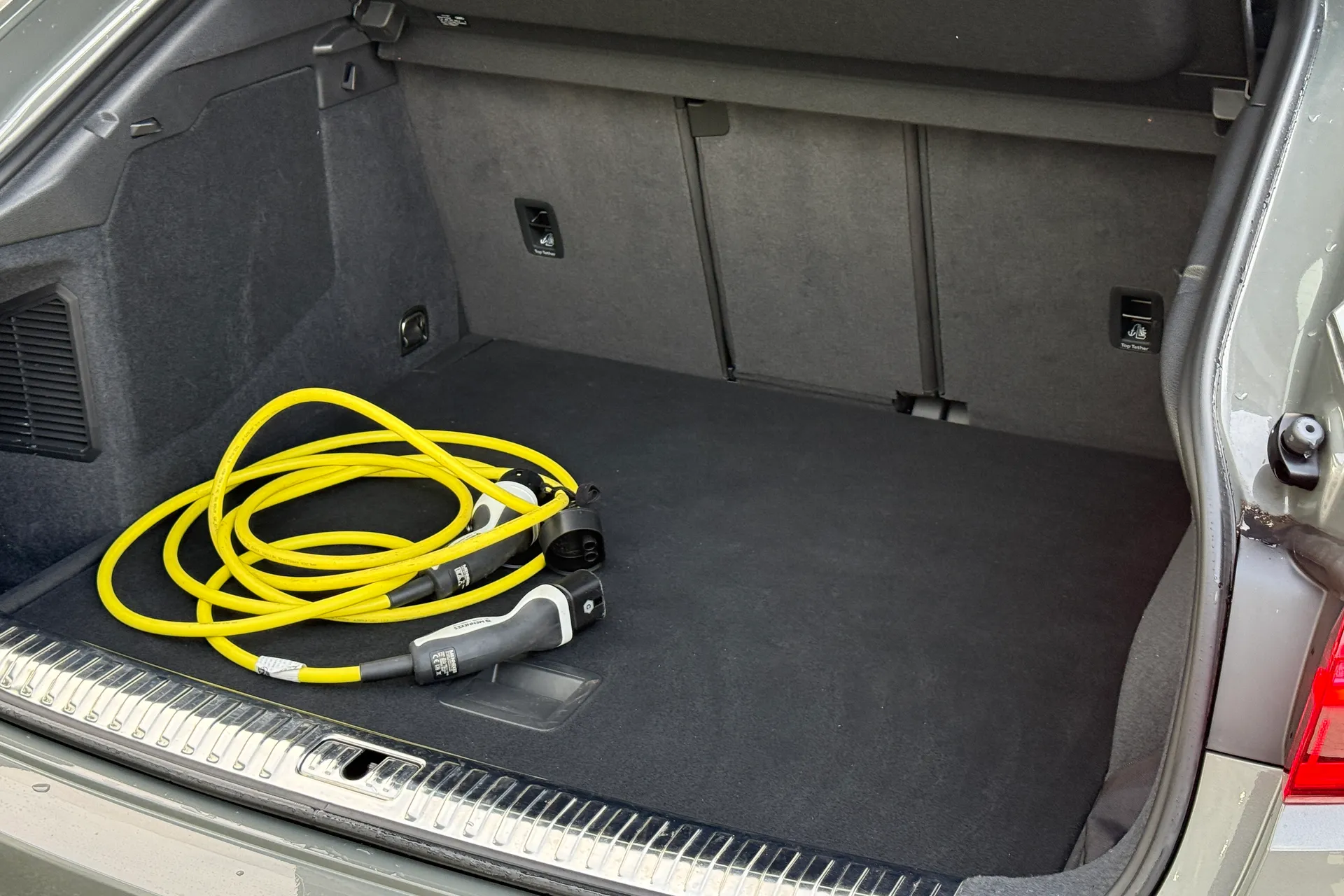 Audi Q3 thumbnail image number 40