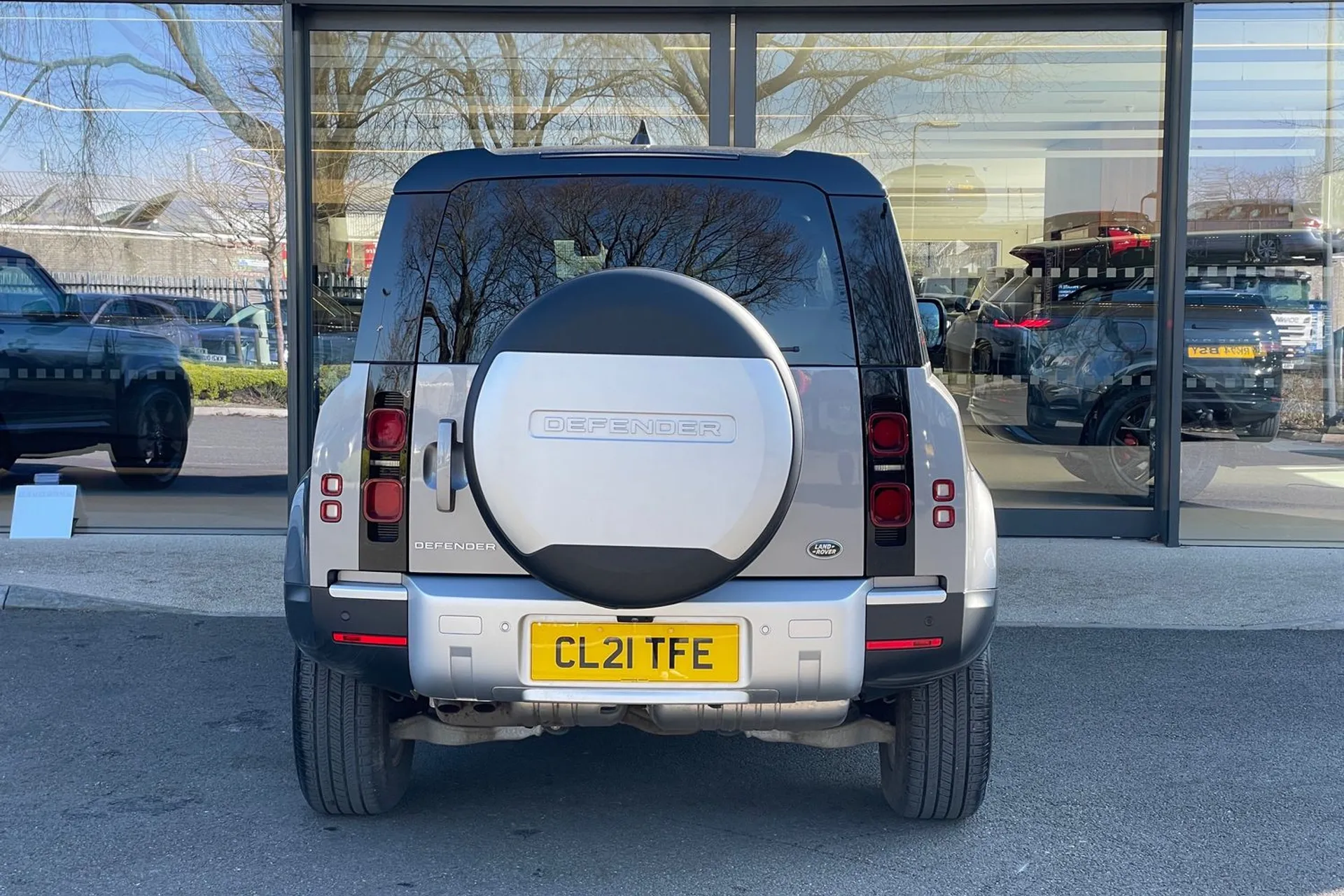 LAND ROVER DEFENDER thumbnail image number 8