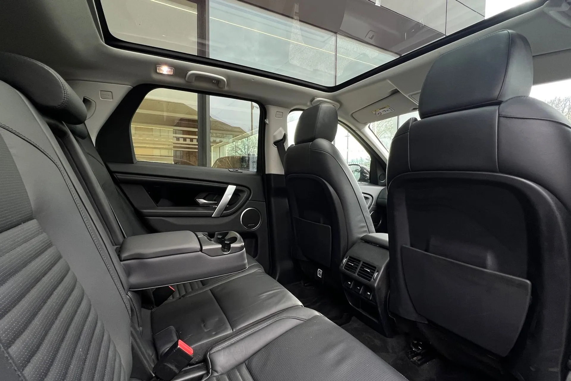 LAND ROVER DISCOVERY SPORT thumbnail image number 39