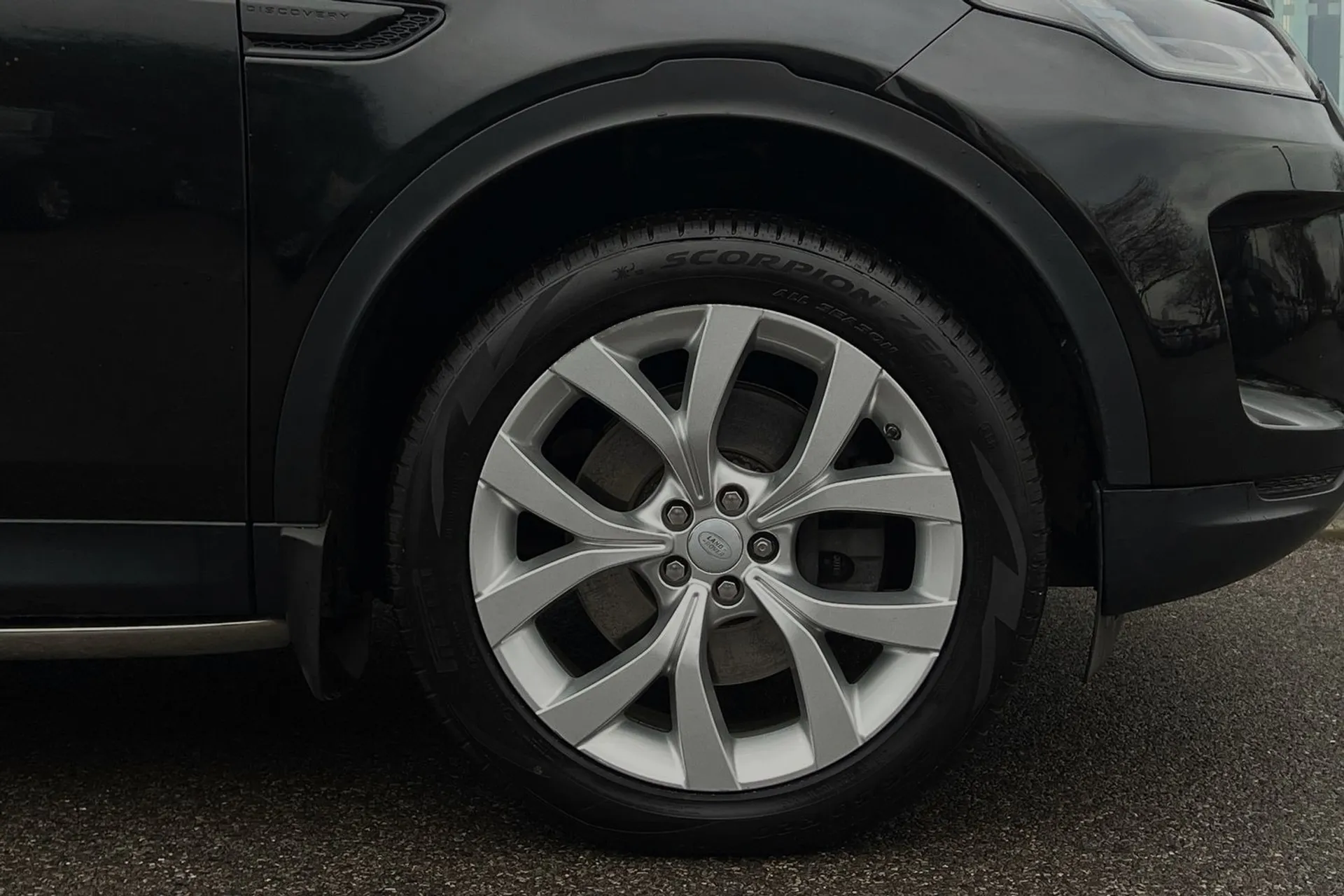 LAND ROVER DISCOVERY SPORT thumbnail image number 28