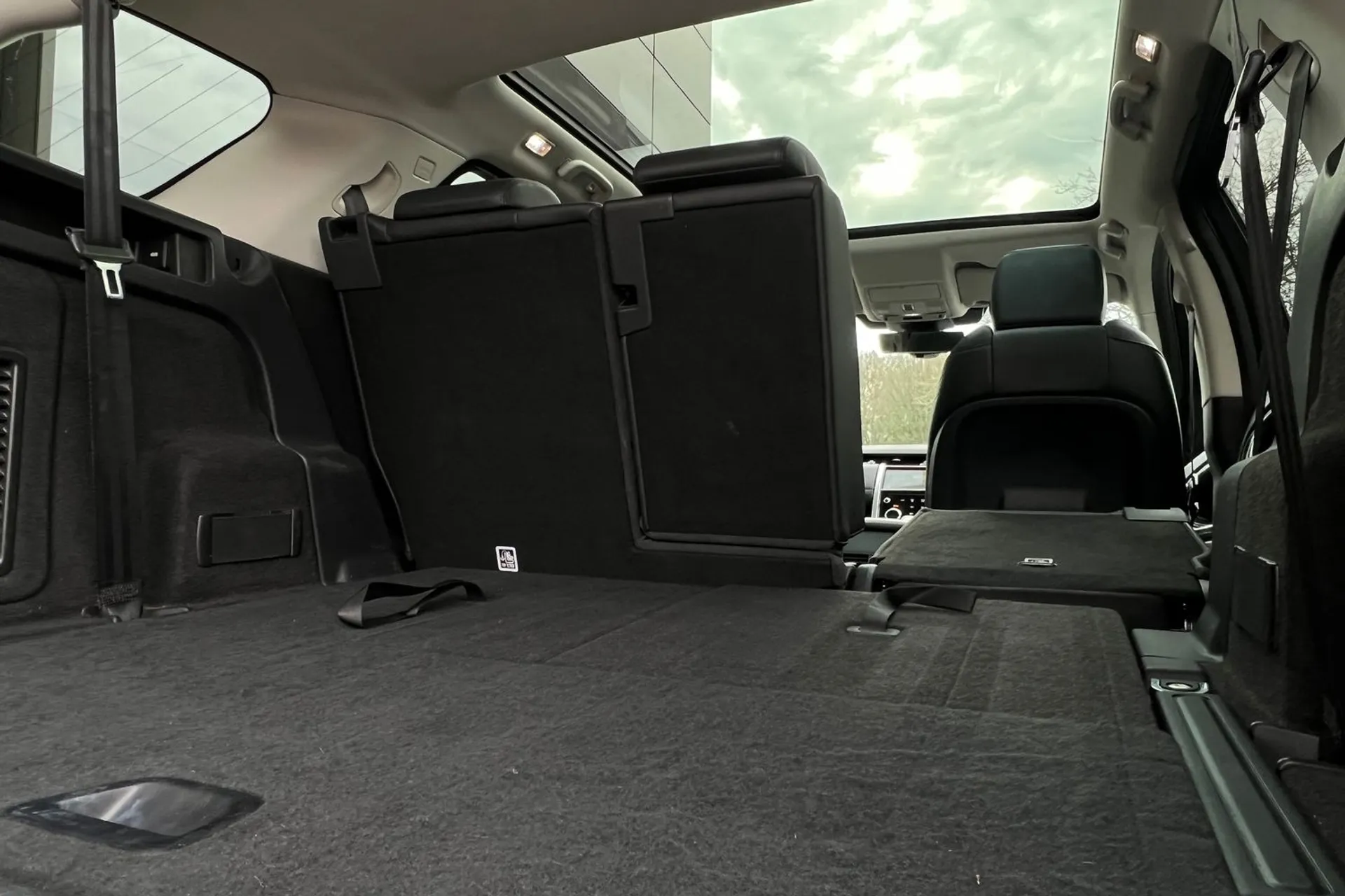 LAND ROVER DISCOVERY SPORT thumbnail image number 36