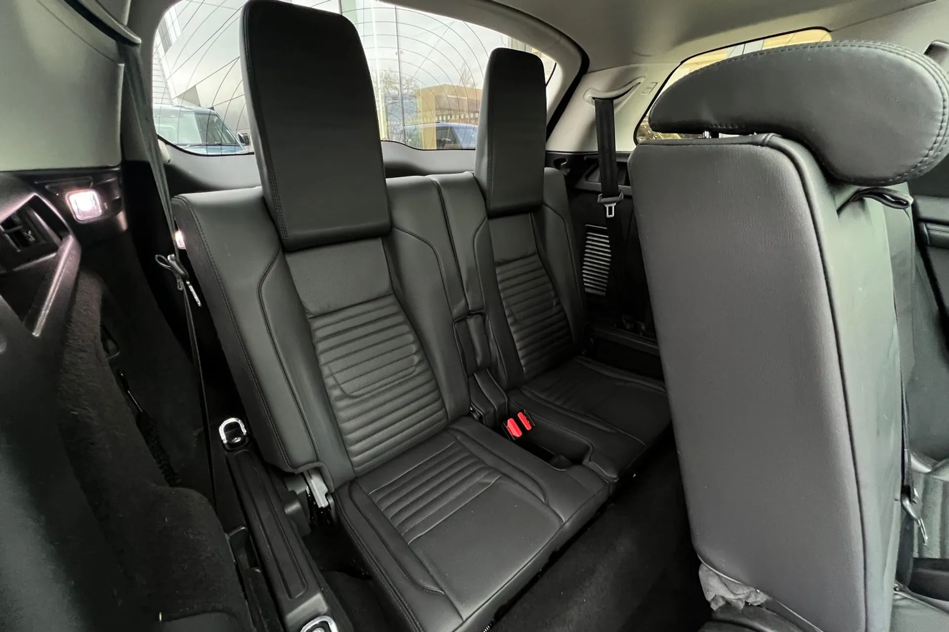 LAND ROVER DISCOVERY SPORT thumbnail image number 35