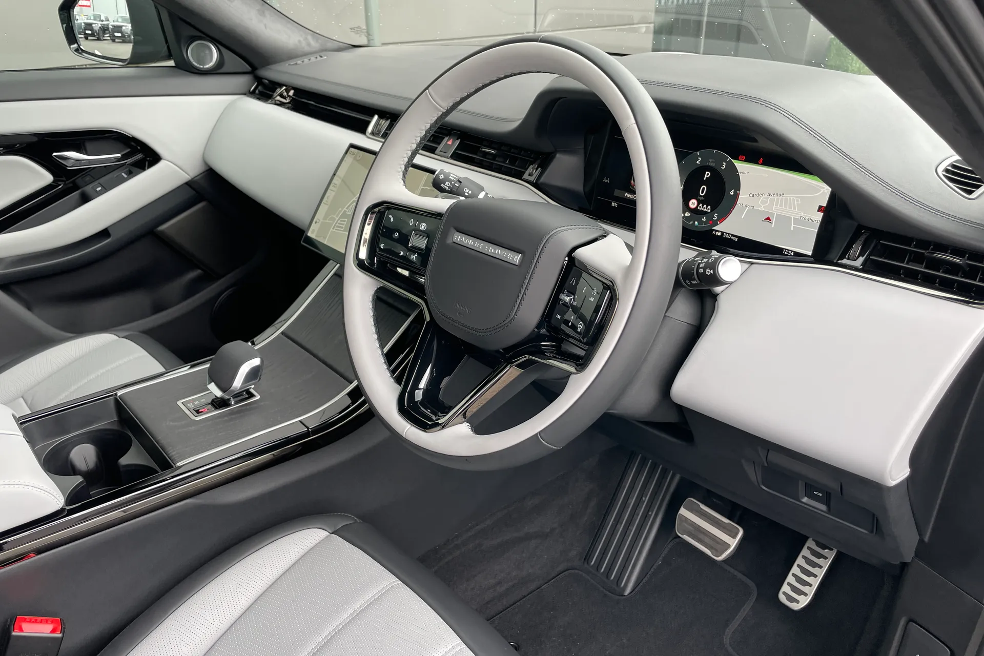 LAND ROVER RANGE ROVER EVOQUE thumbnail image number 16