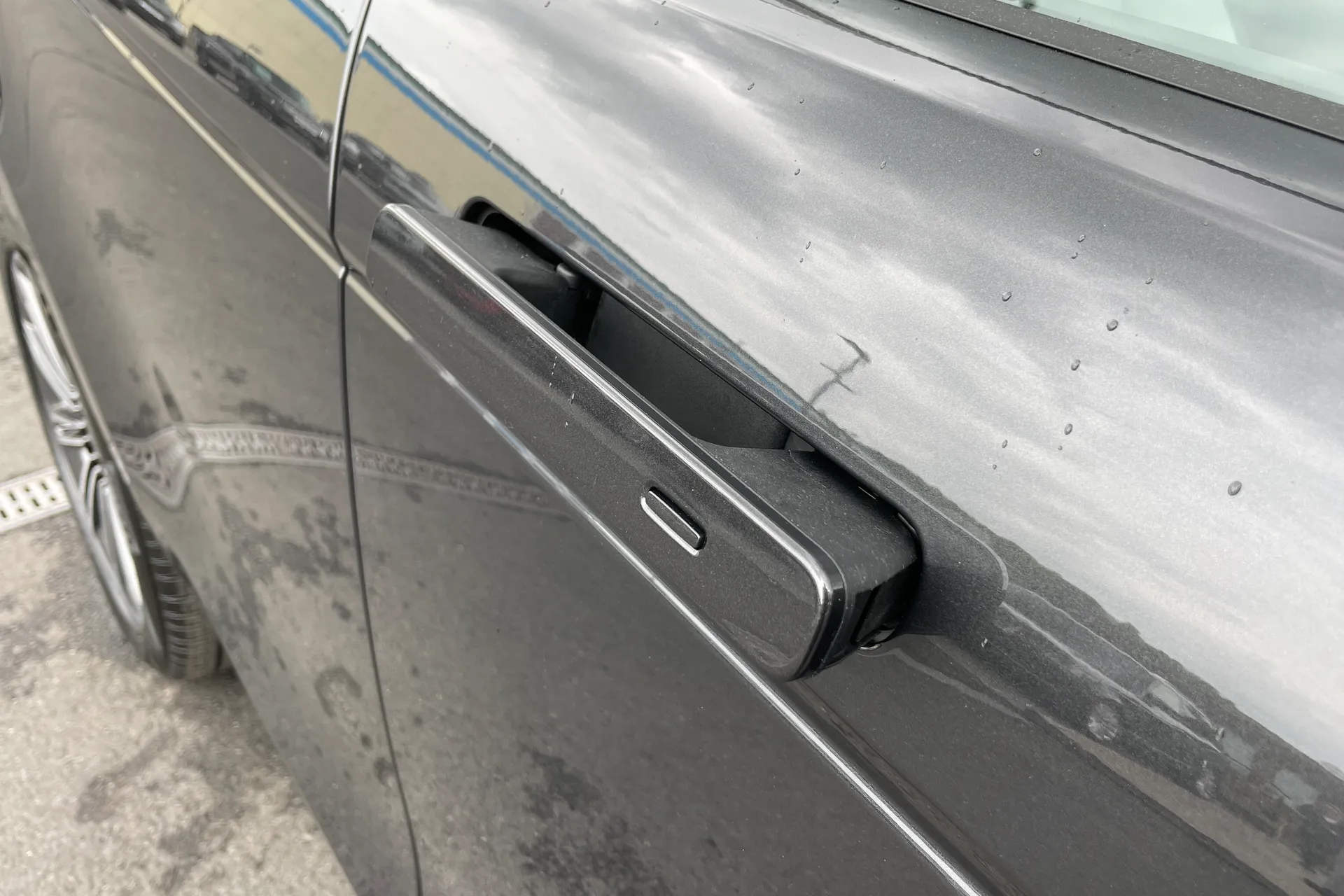 LAND ROVER RANGE ROVER EVOQUE thumbnail image number 22