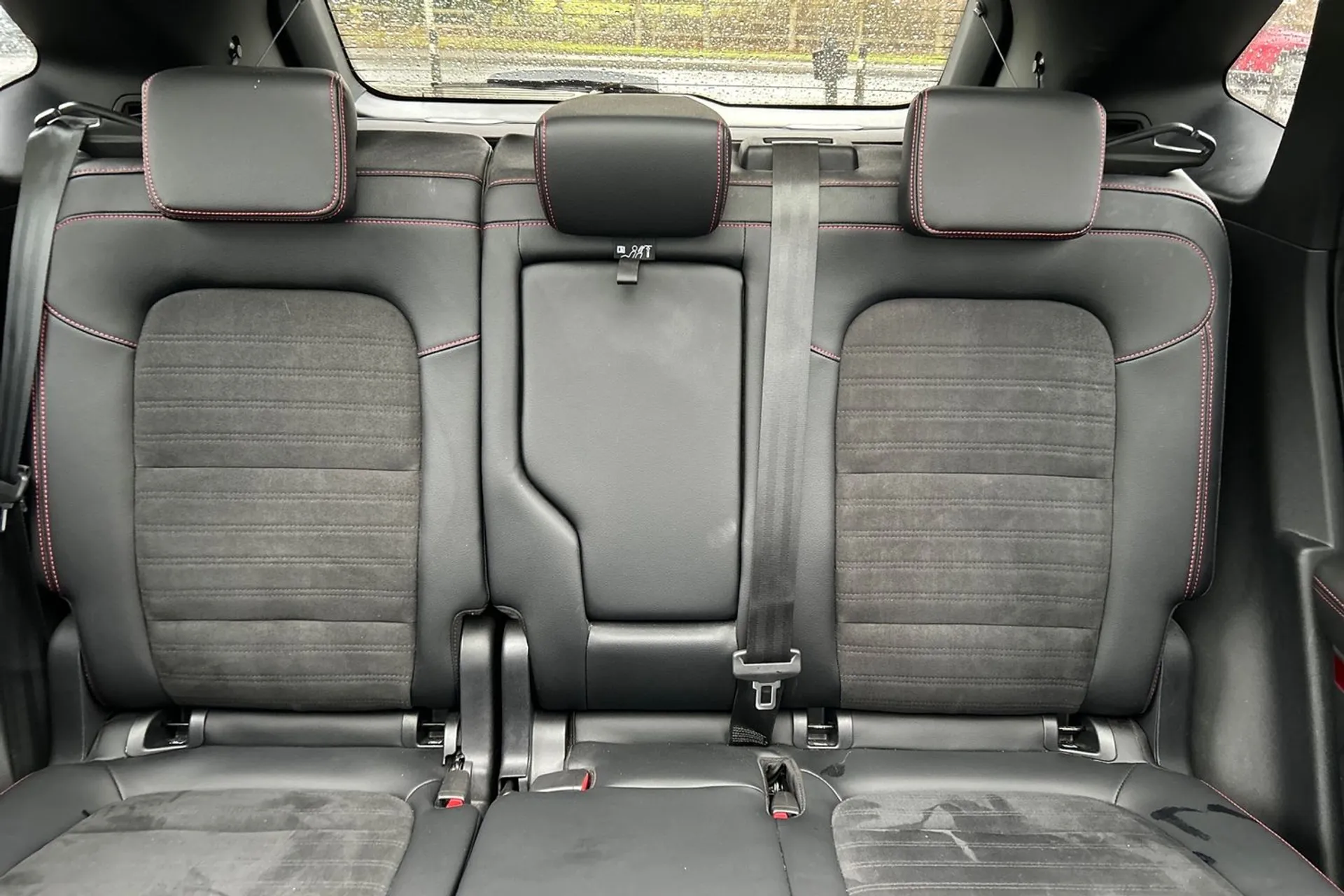 FORD KUGA thumbnail image number 29