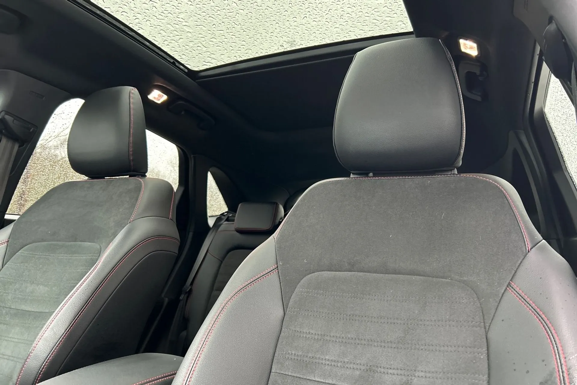 FORD KUGA thumbnail image number 11