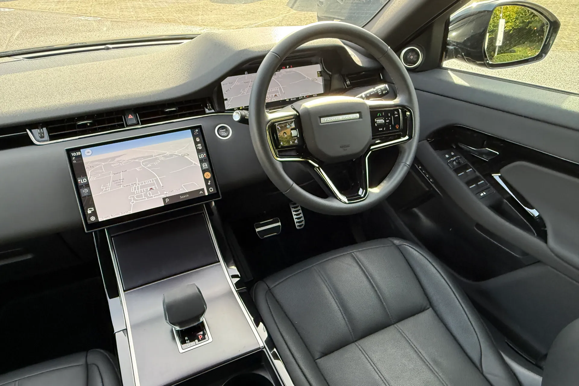 LAND ROVER RANGE ROVER EVOQUE thumbnail image number 25