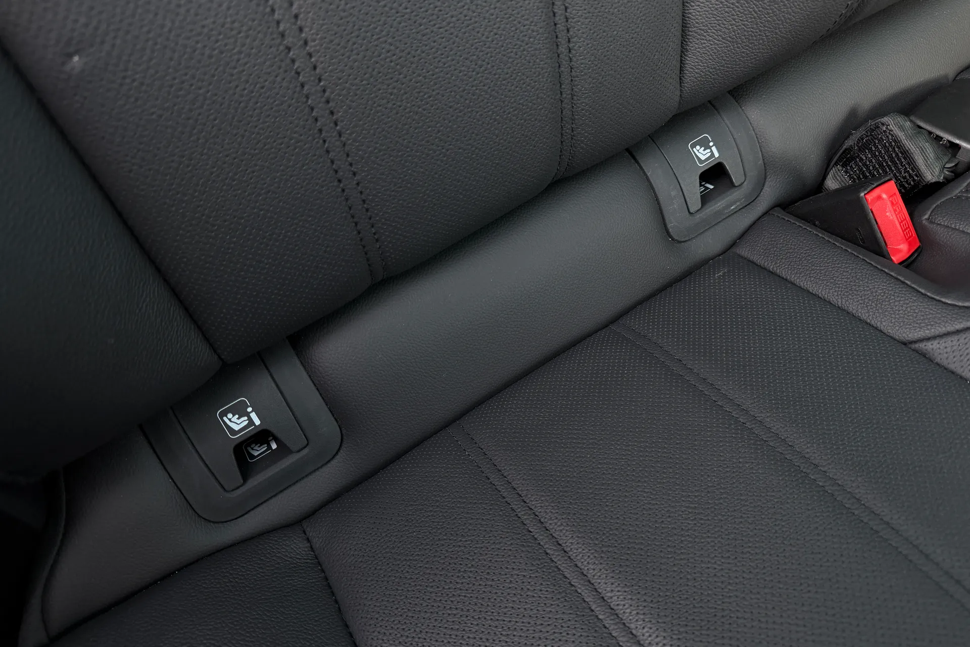 LAND ROVER RANGE ROVER EVOQUE thumbnail image number 37