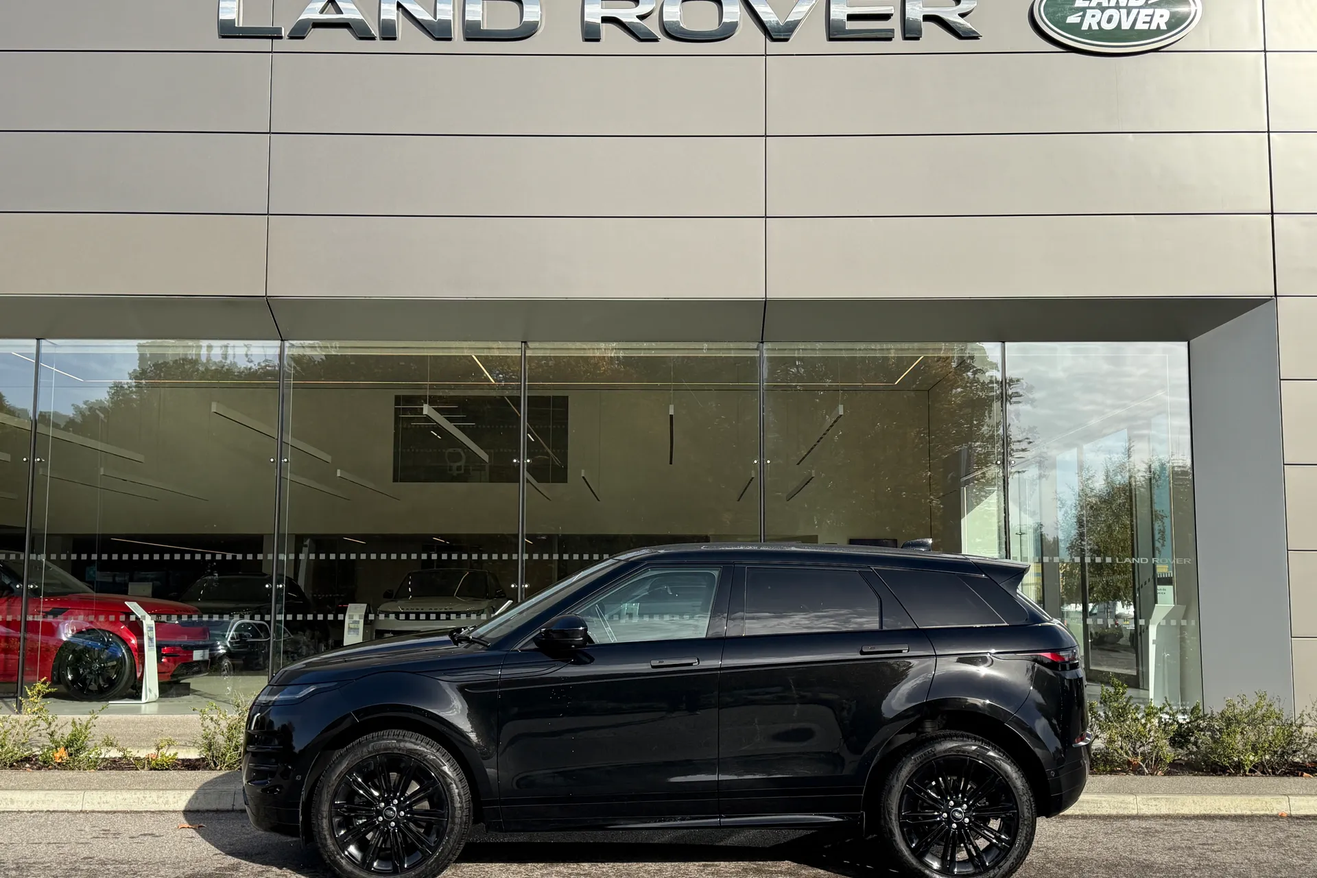 LAND ROVER RANGE ROVER EVOQUE thumbnail image number 10