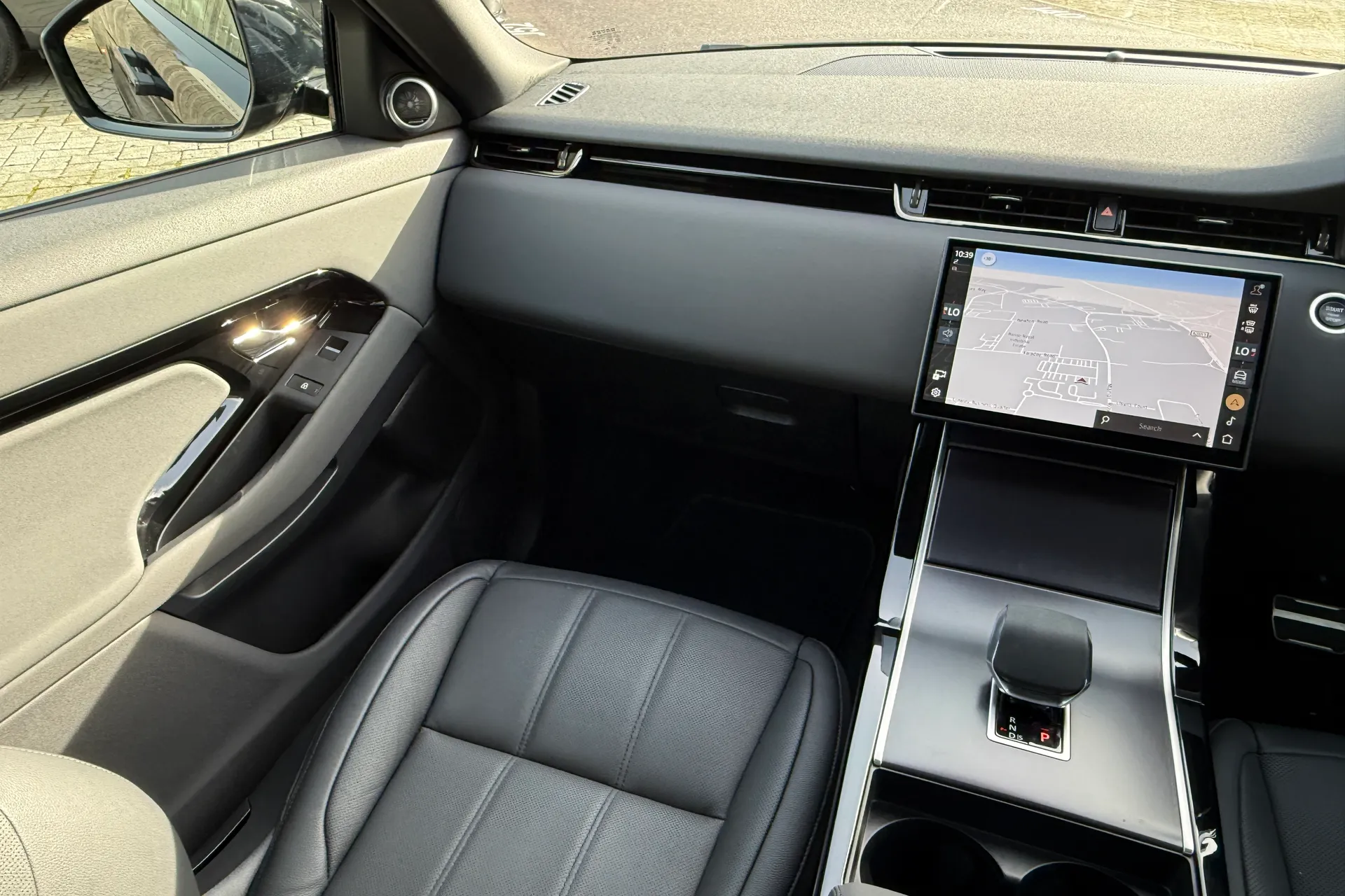 LAND ROVER RANGE ROVER EVOQUE thumbnail image number 22