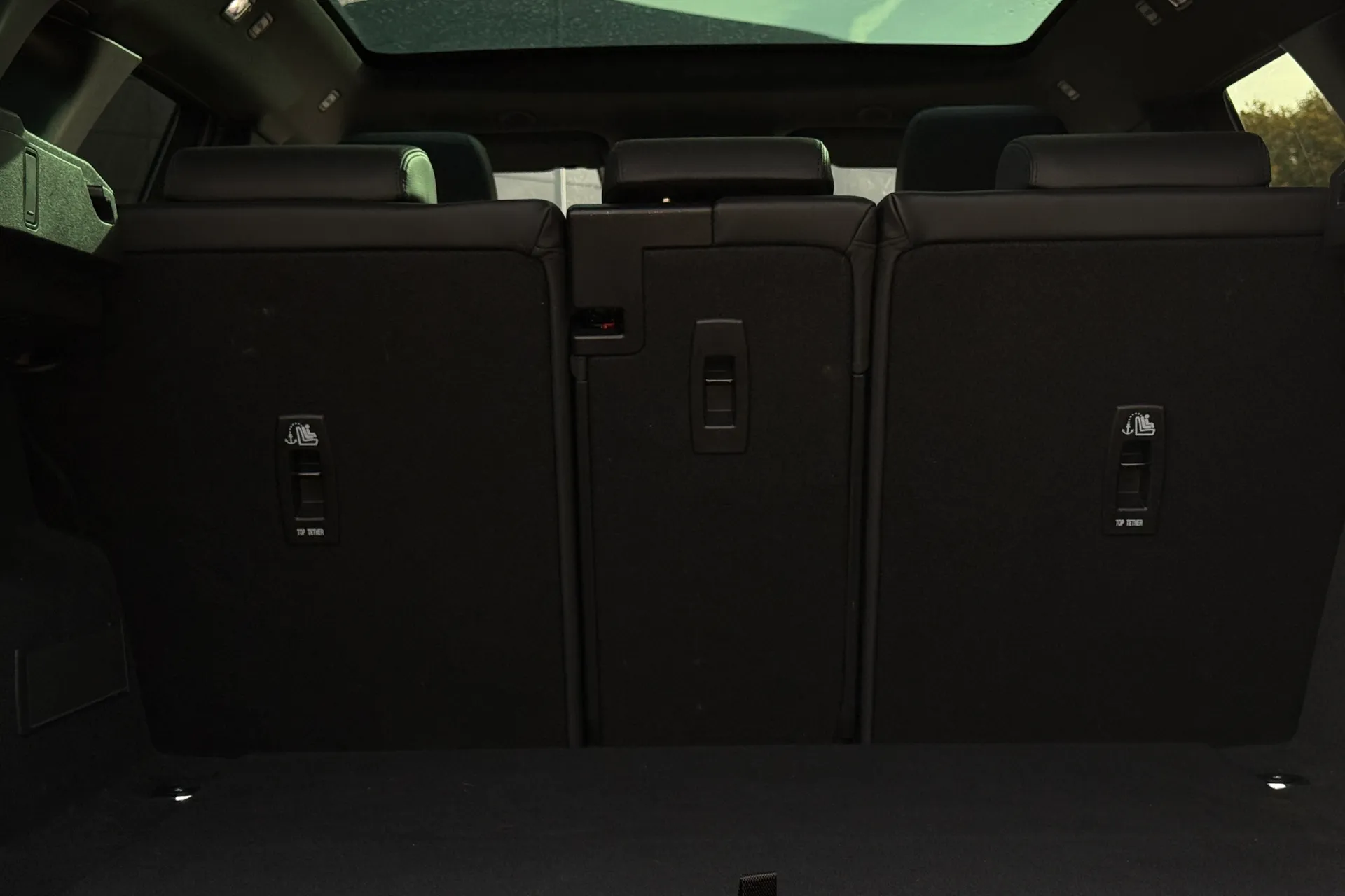 LAND ROVER RANGE ROVER EVOQUE thumbnail image number 33