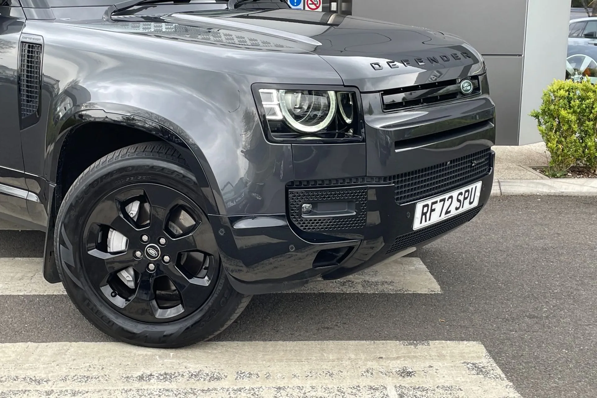 LAND ROVER DEFENDER thumbnail image number 30