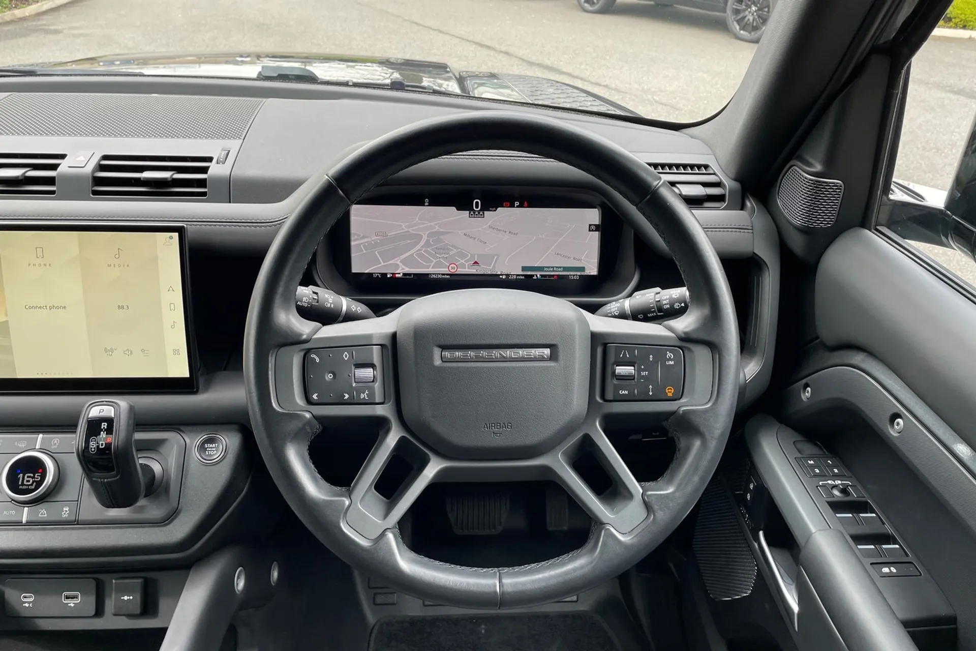 LAND ROVER DEFENDER thumbnail image number 12