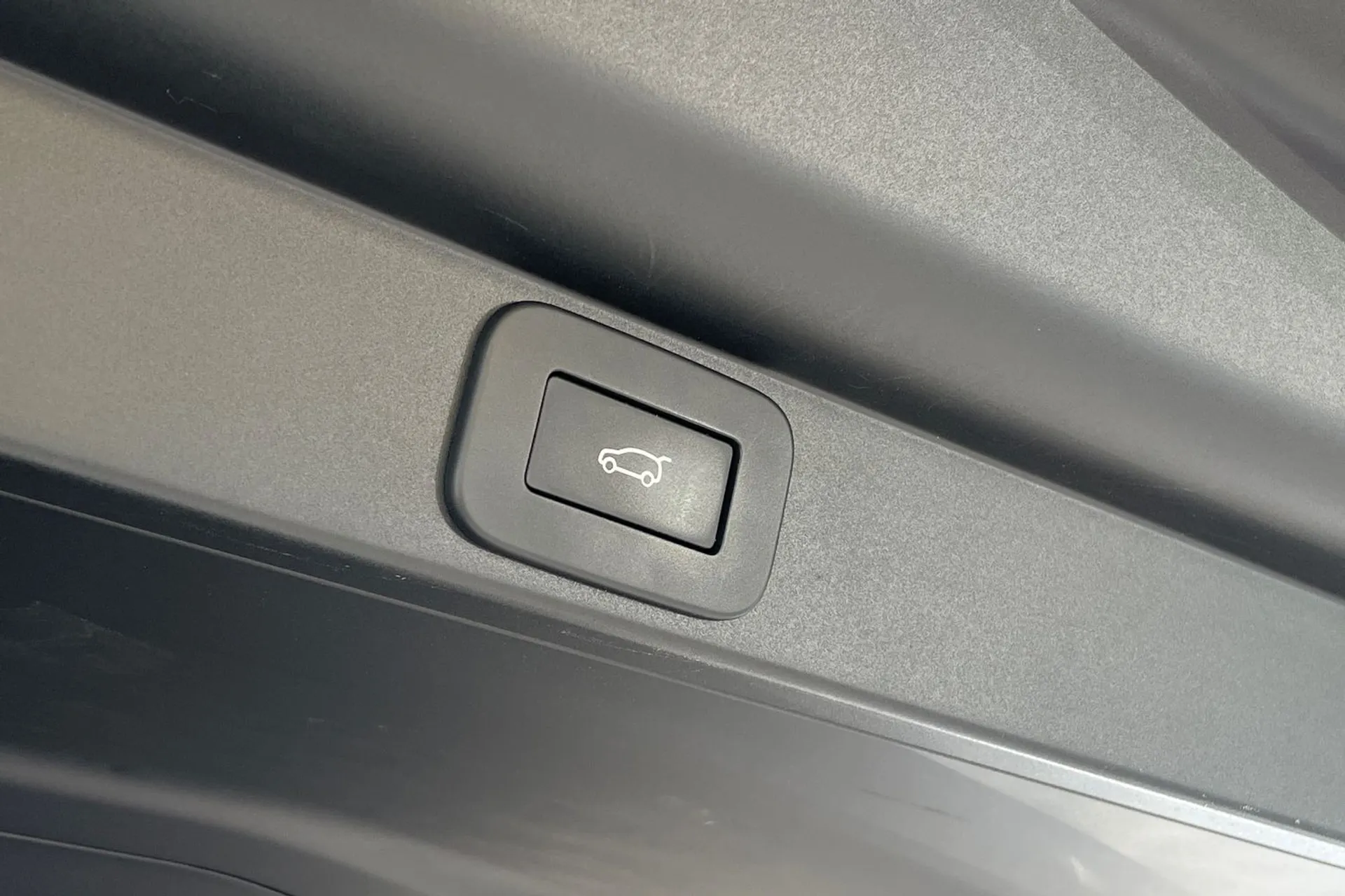 LAND ROVER RANGE ROVER thumbnail image number 27