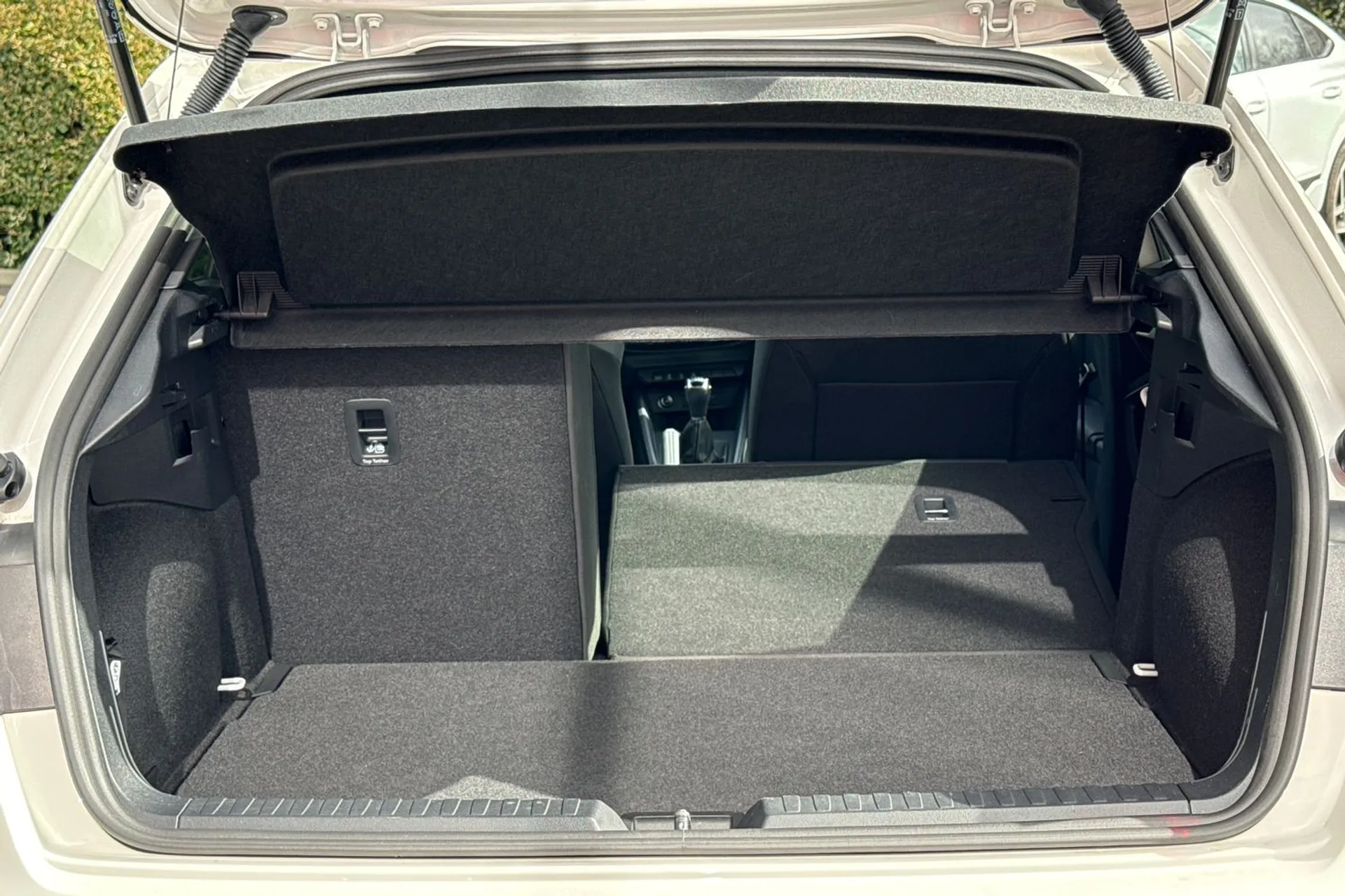 Audi A1 thumbnail image number 38