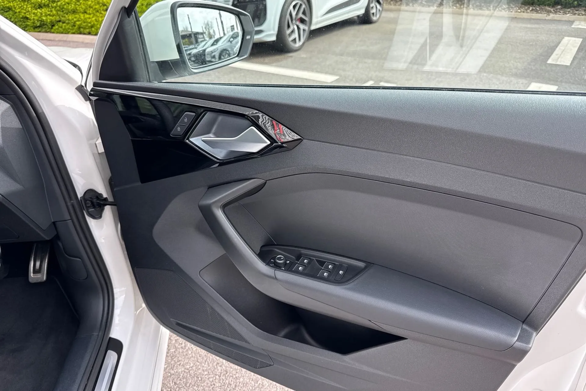 Audi A1 thumbnail image number 40