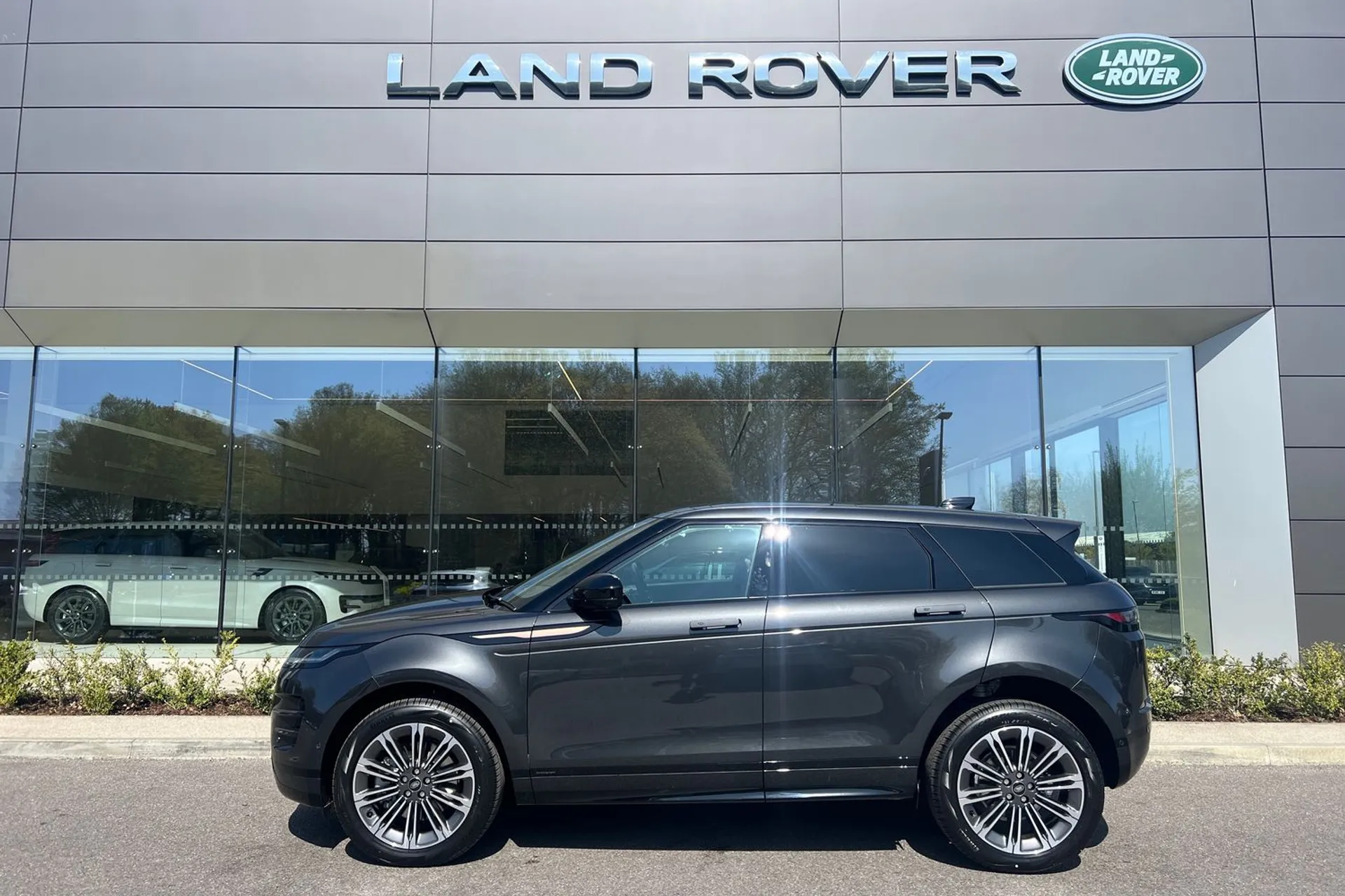 LAND ROVER RANGE ROVER EVOQUE thumbnail image number 7