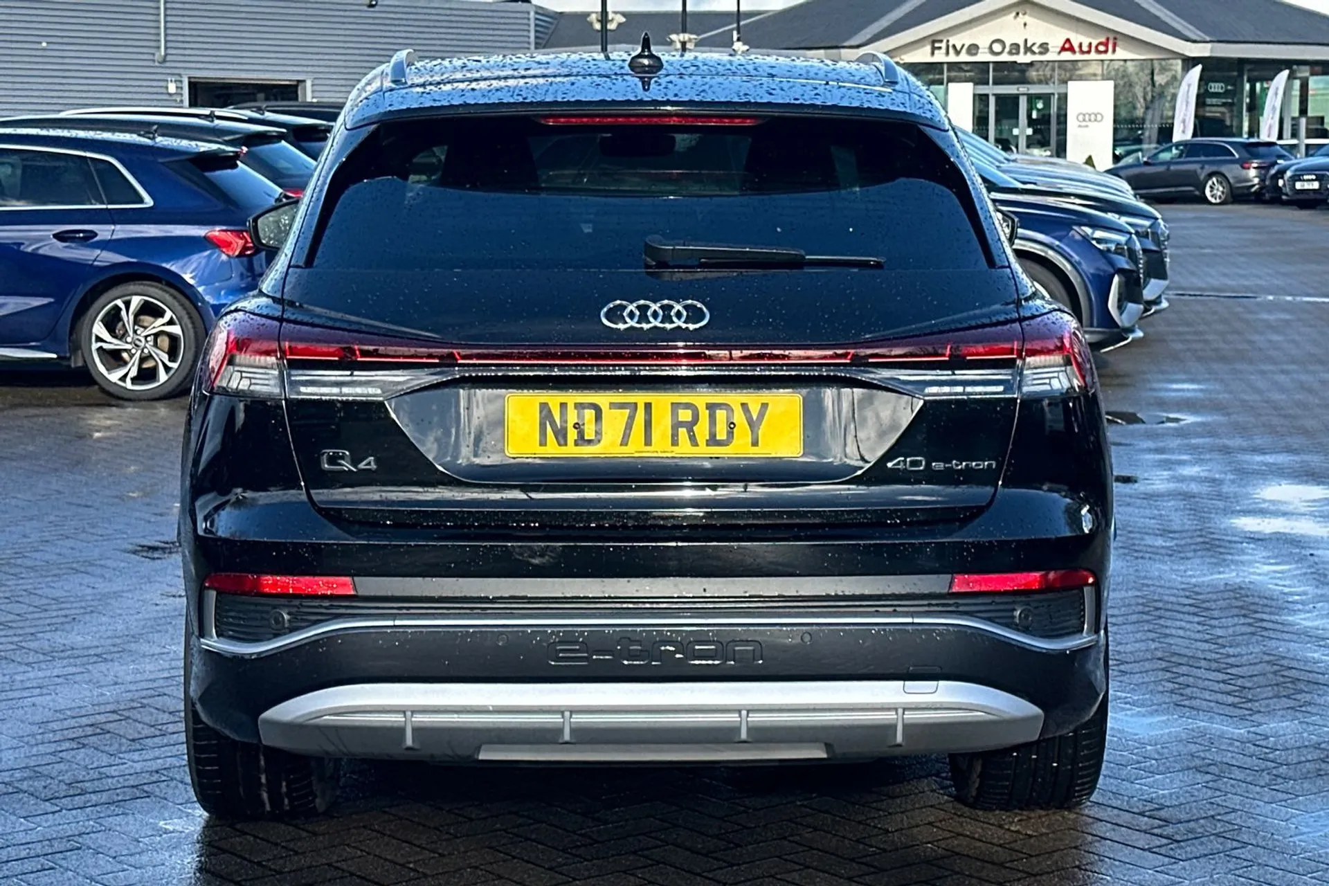 Audi Q4 thumbnail image number 6