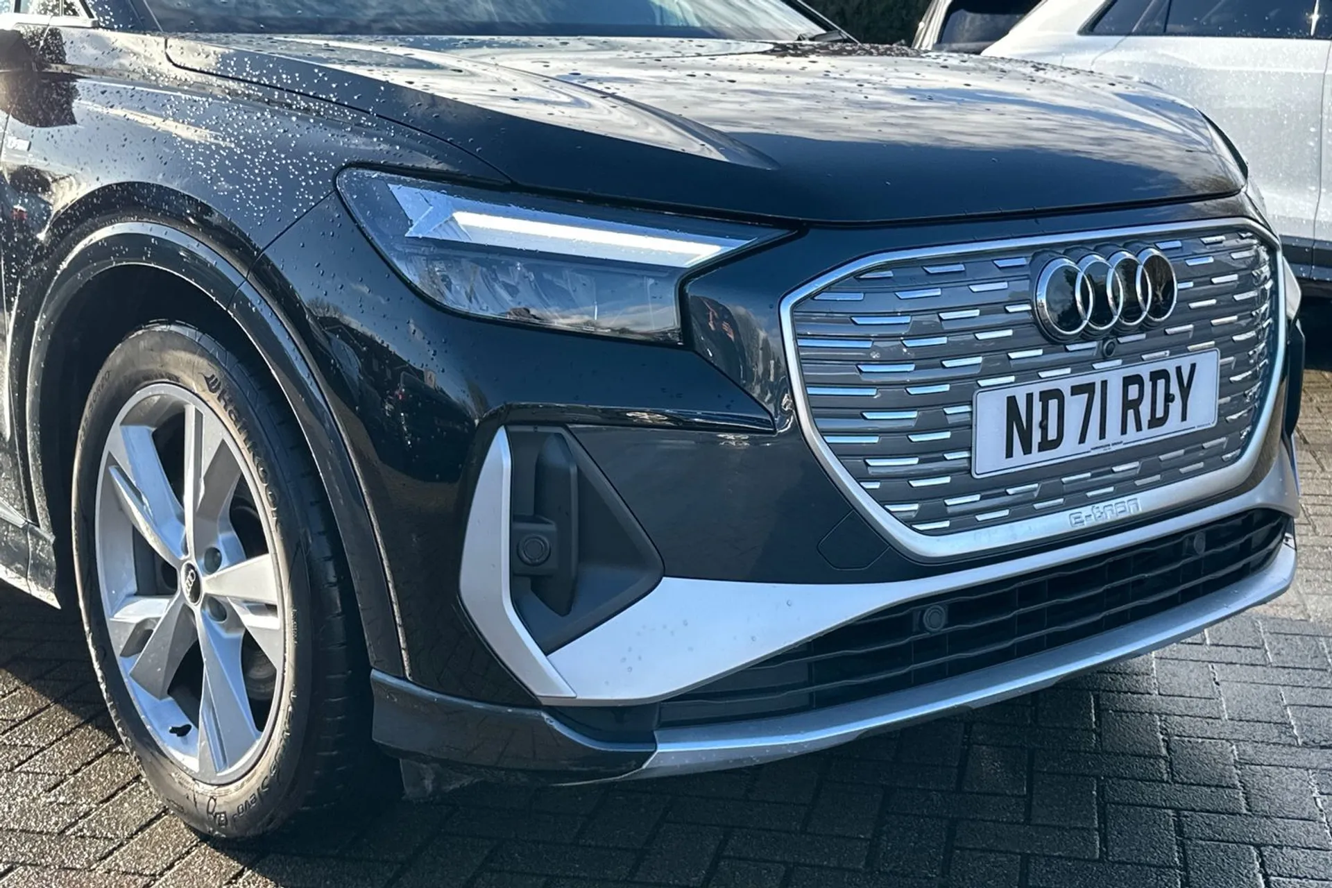 Audi Q4 thumbnail image number 44