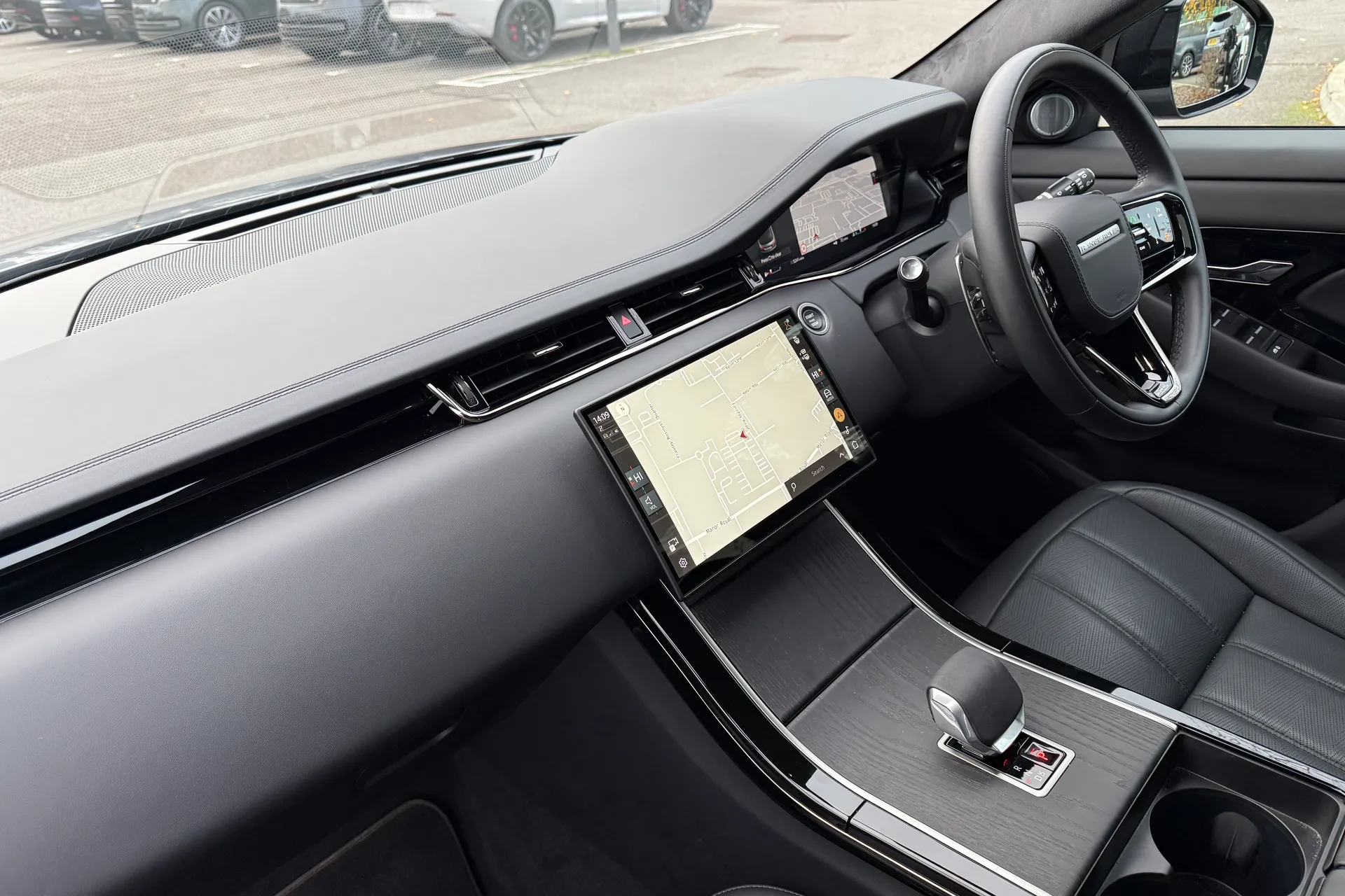 LAND ROVER RANGE ROVER EVOQUE thumbnail image number 48