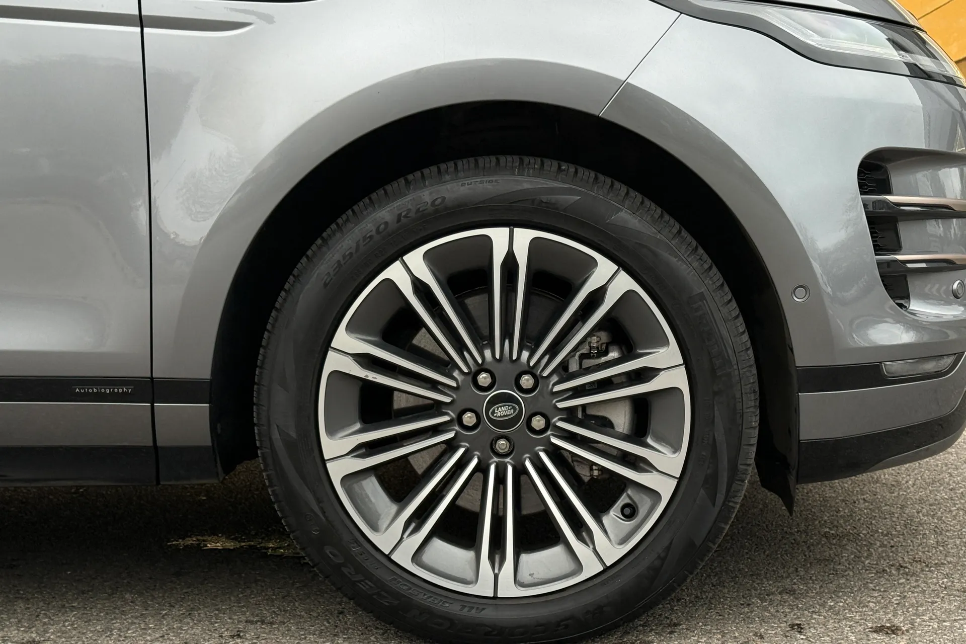 LAND ROVER RANGE ROVER EVOQUE thumbnail image number 21