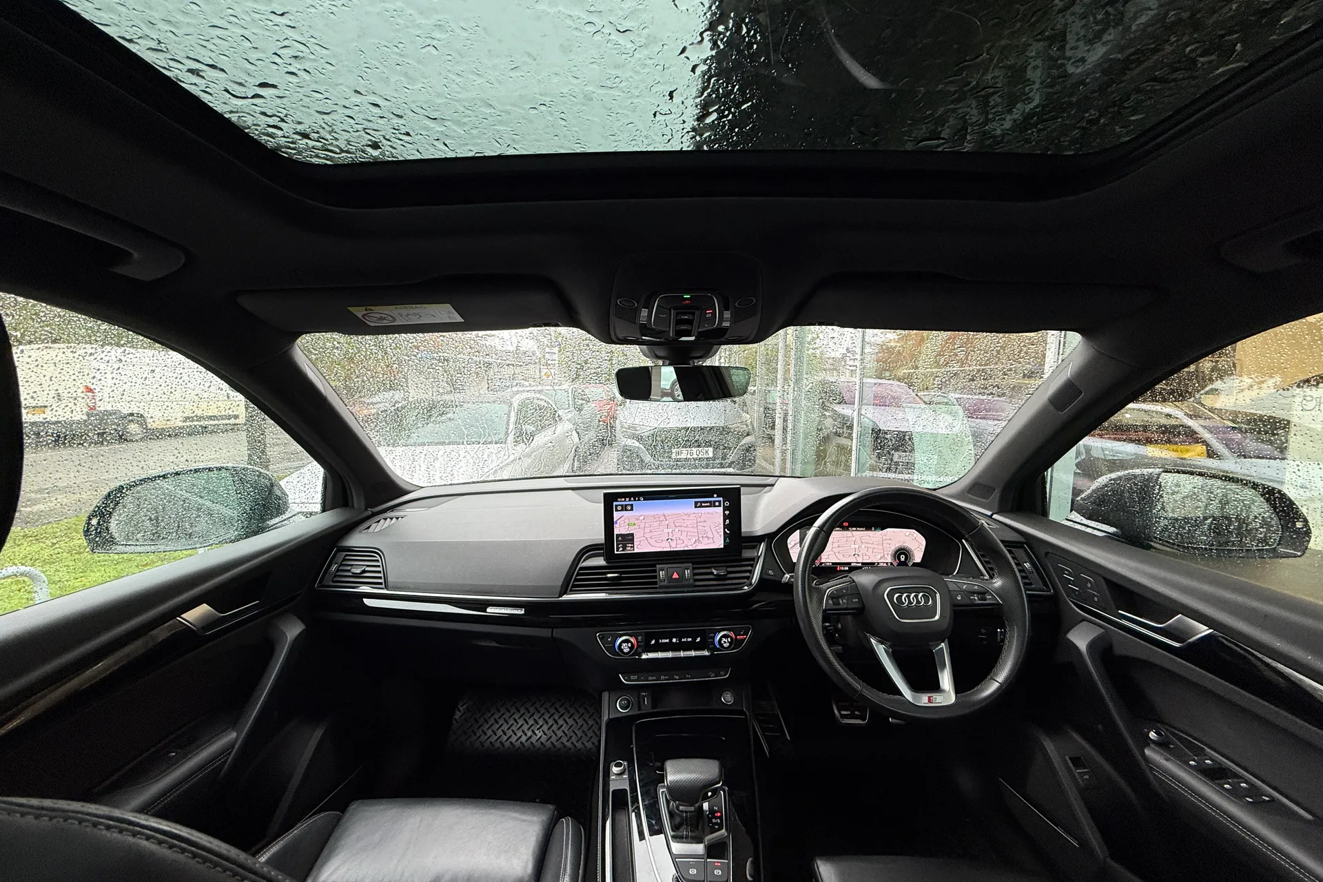 Audi Q5 thumbnail image number 3