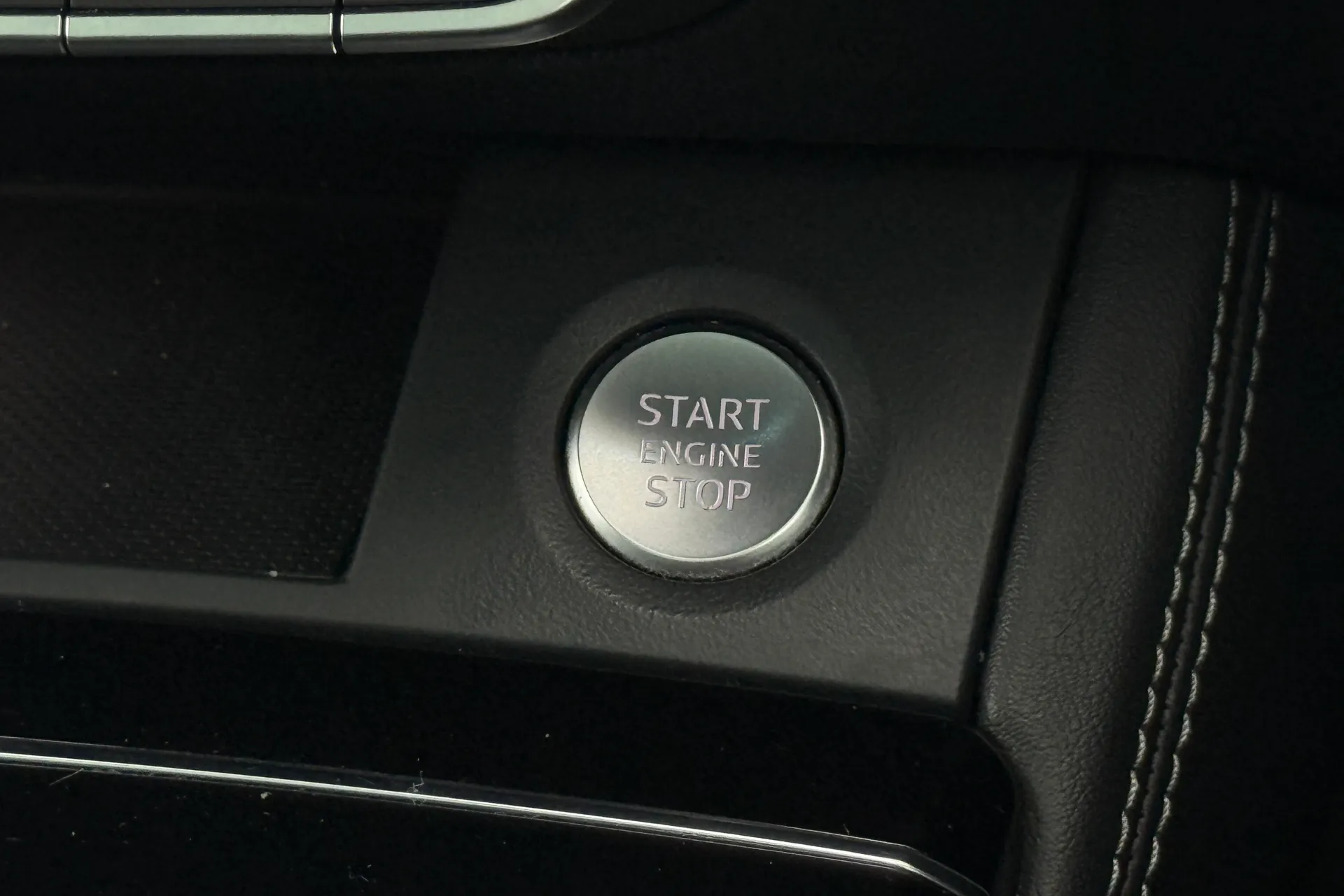 Audi Q5 thumbnail image number 12